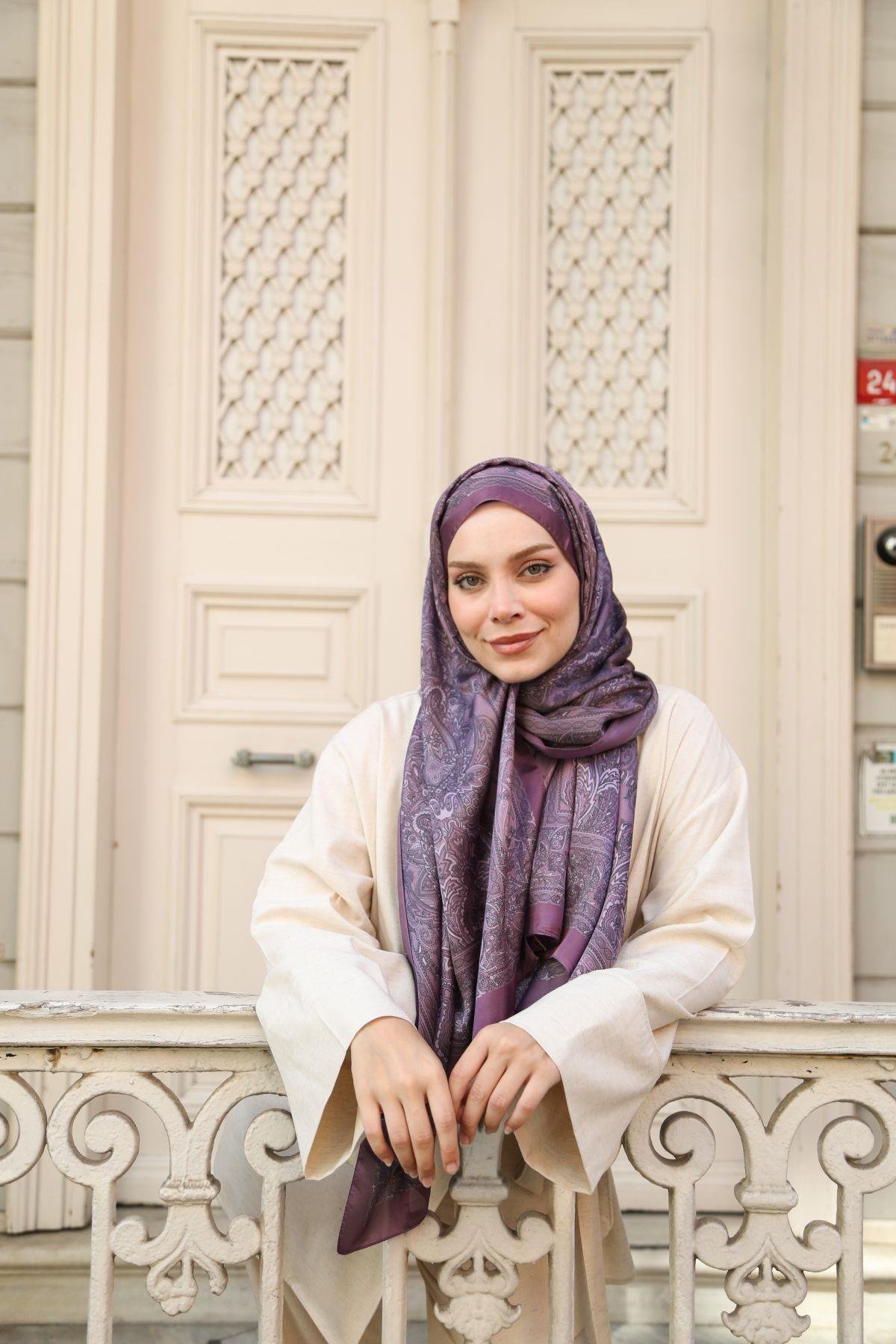Enricoferri Valeria Desen Şal