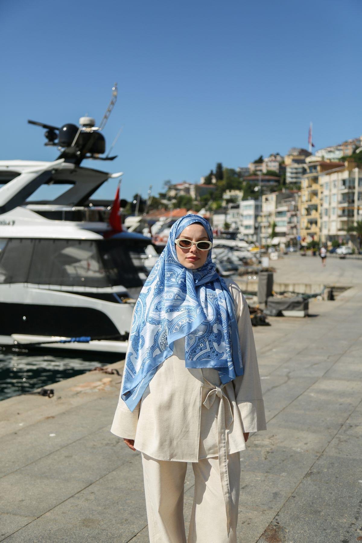 Enricoferri Valeria Desen Şal