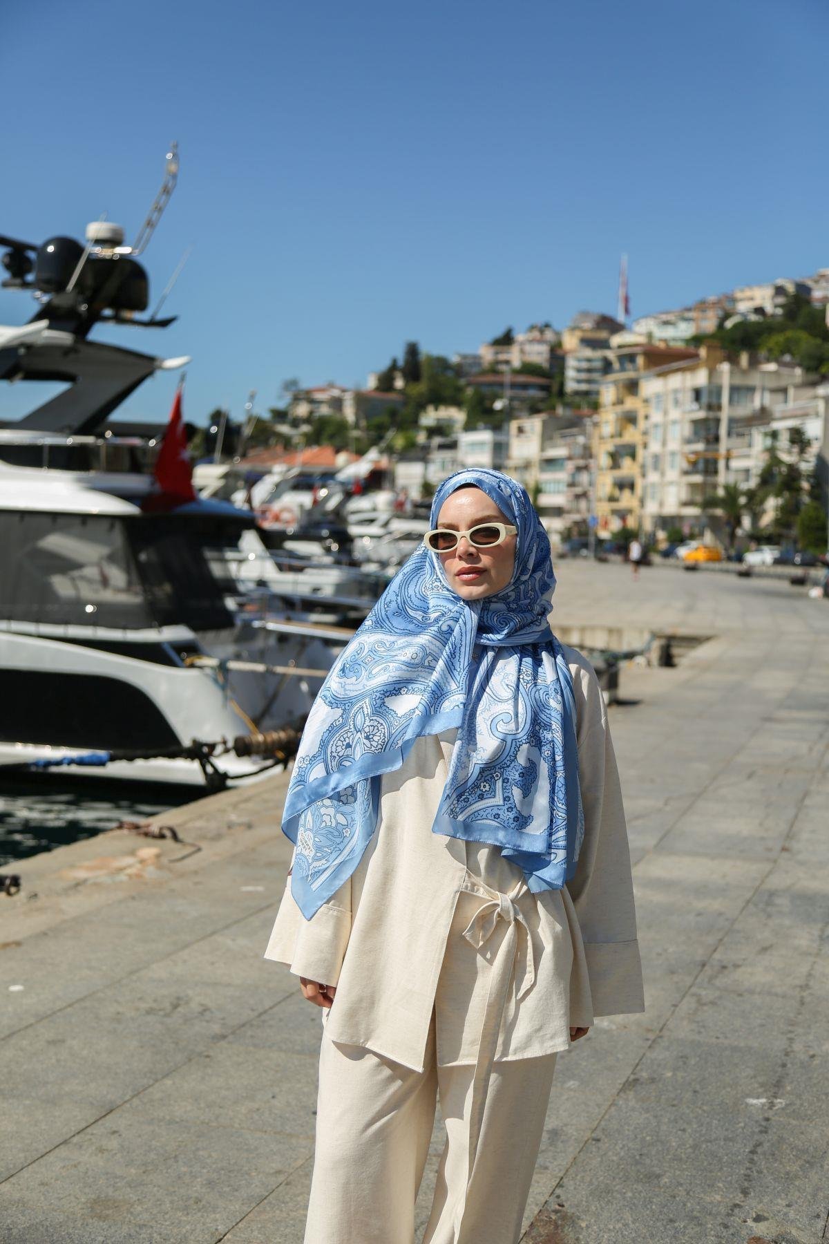 Enricoferri Valeria Desen Şal