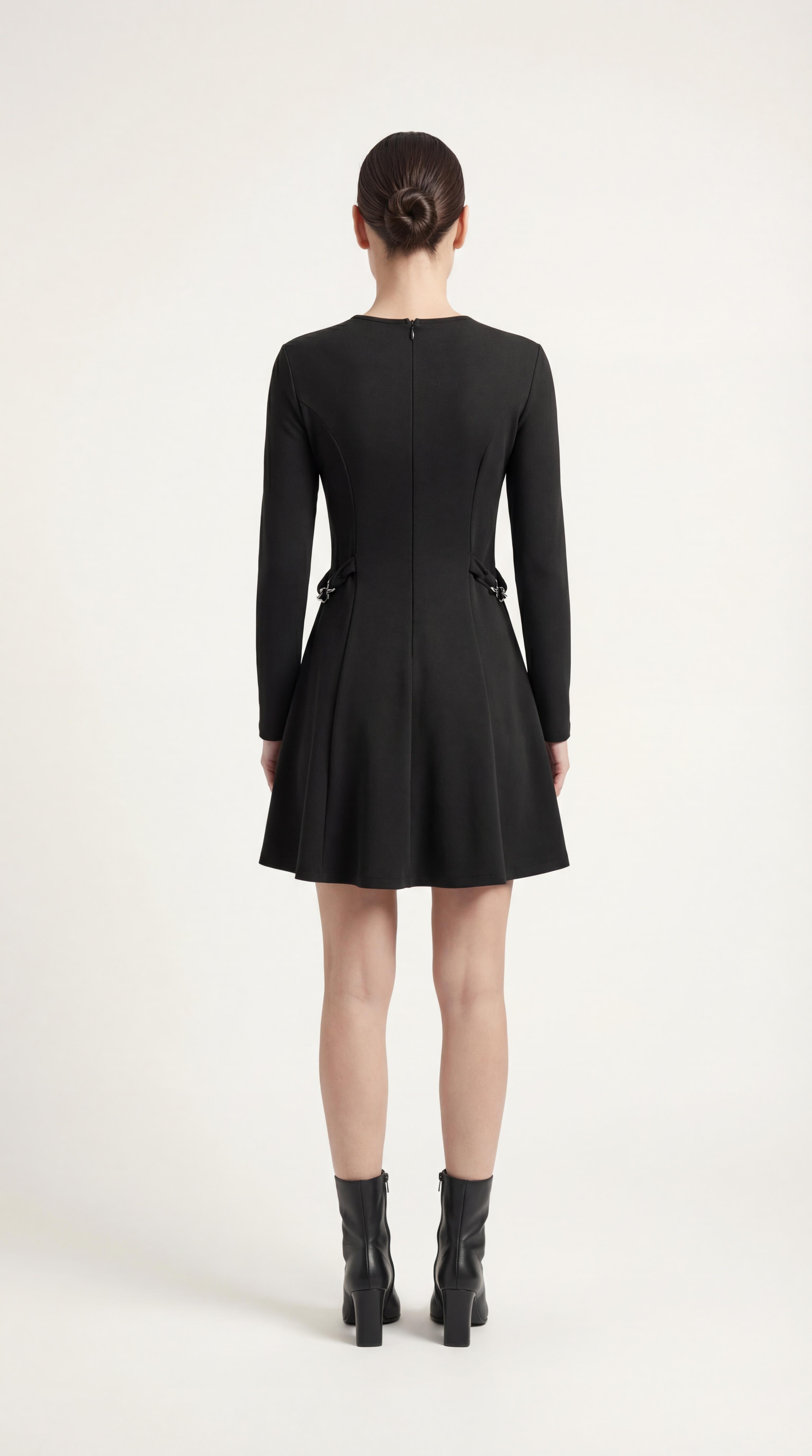 Siyah-ML18015 Beli Toka Detaylı Örme Elbise