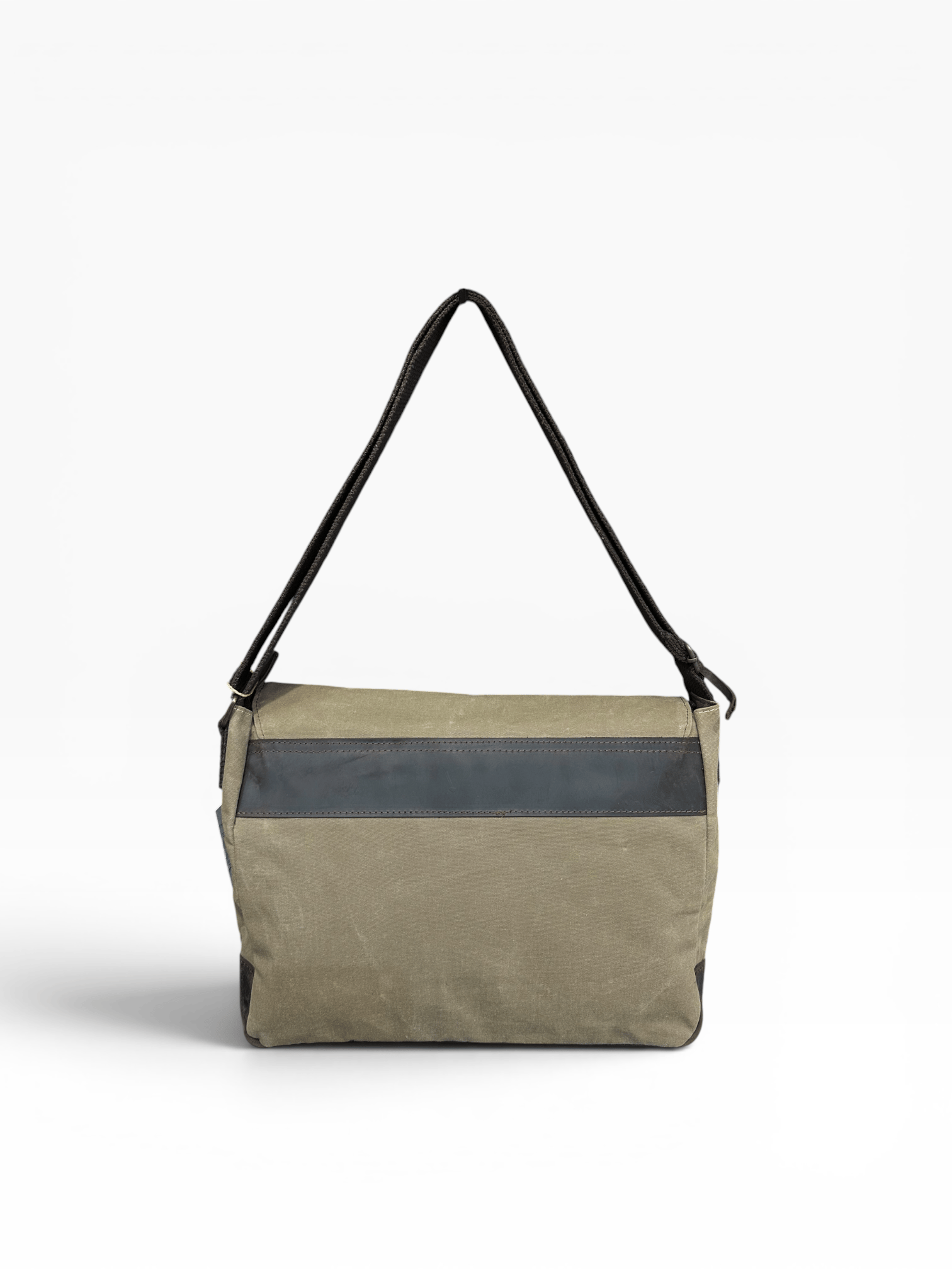 Old Cotton Cargo Kanvas Kumaş Postacı Omuz Çantası Unisex BOISE  15.6'' Kahve