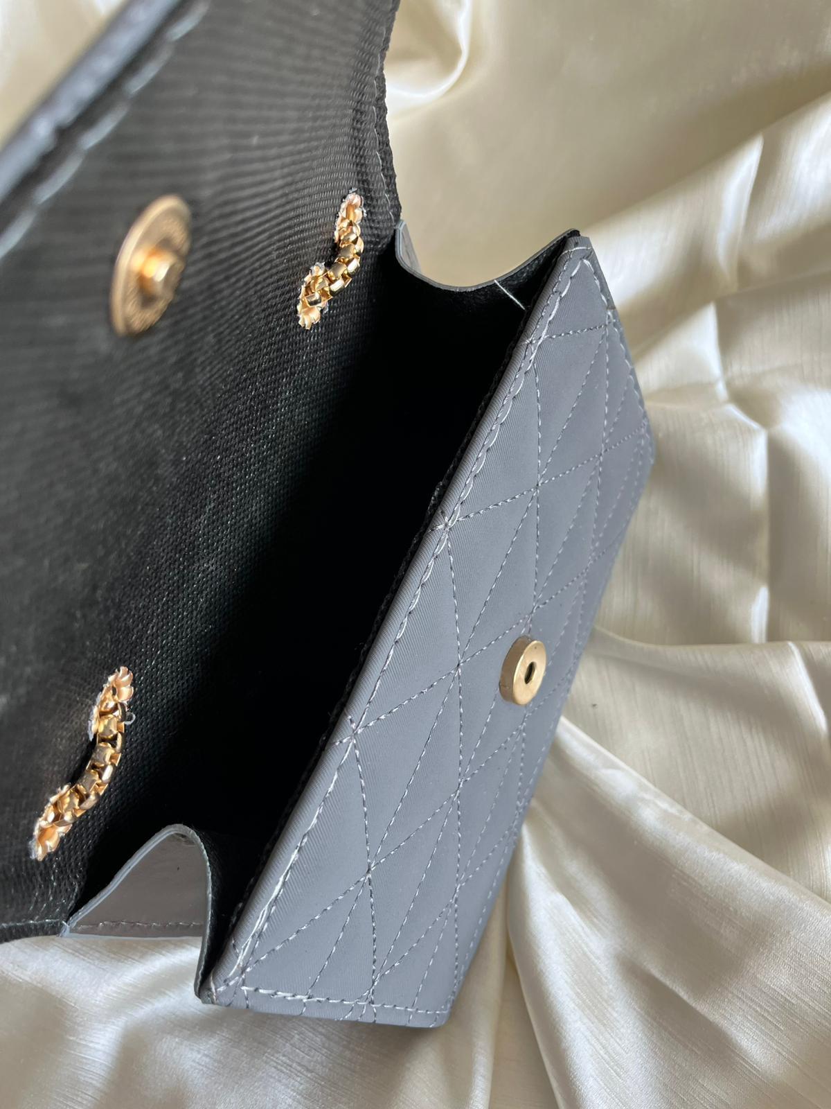 Kopitone Zincir Çanta