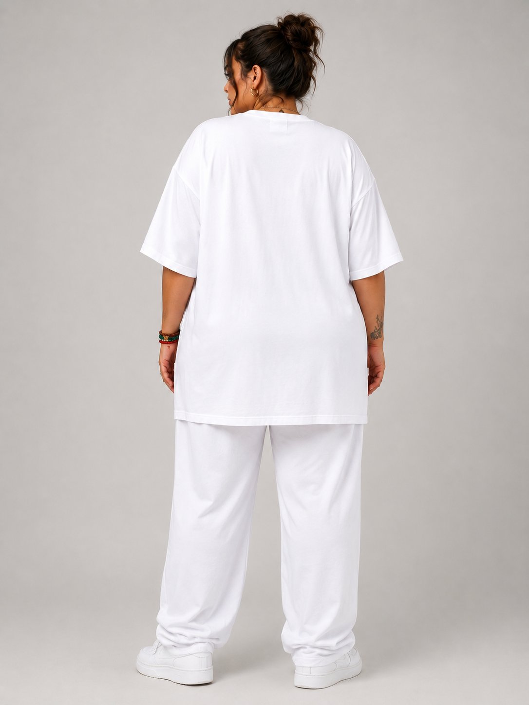 Battal Beden Oversize Beyaz Basic T-Shirt – Rahat Kalıp %100 Pamuk Kadın Tişört