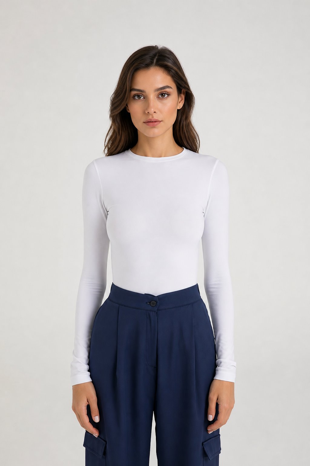 Beyaz Kadın Uzun Kollu Likralı Basic Body – Esnek Polyamid Elastan Kumaş, Slim Fit, Günlük Şık Üst