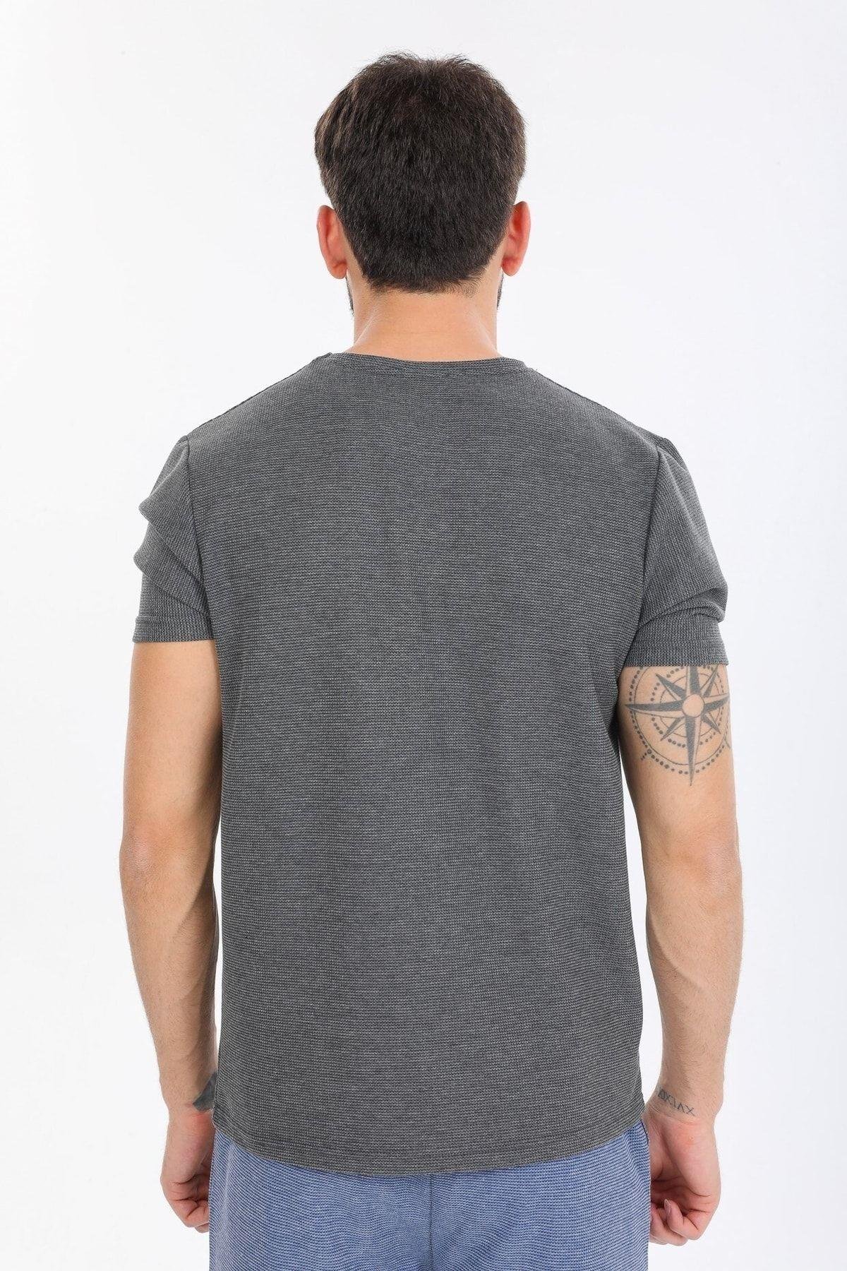 Black Yazılı Antrasit T-shirt