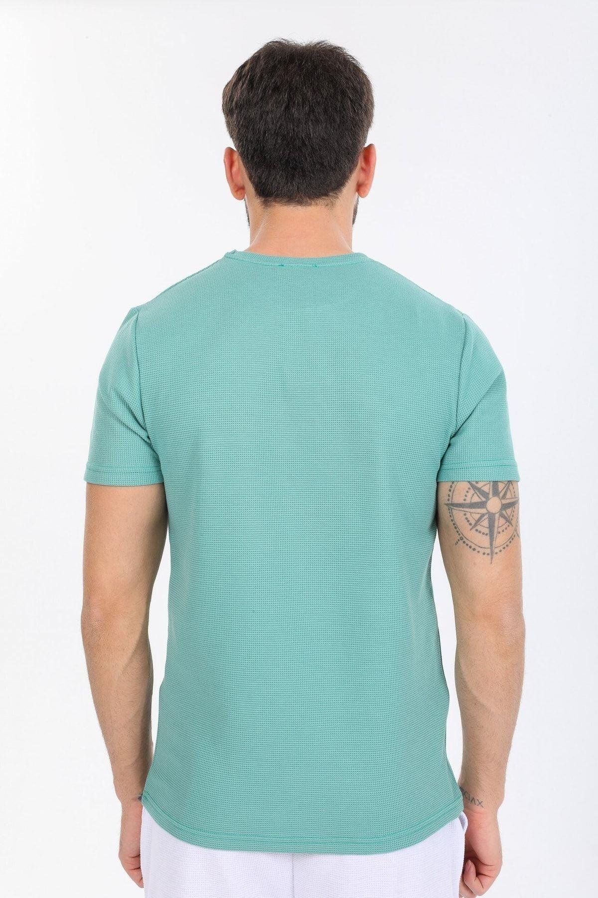 Black Yazılı Mavi T-shirt