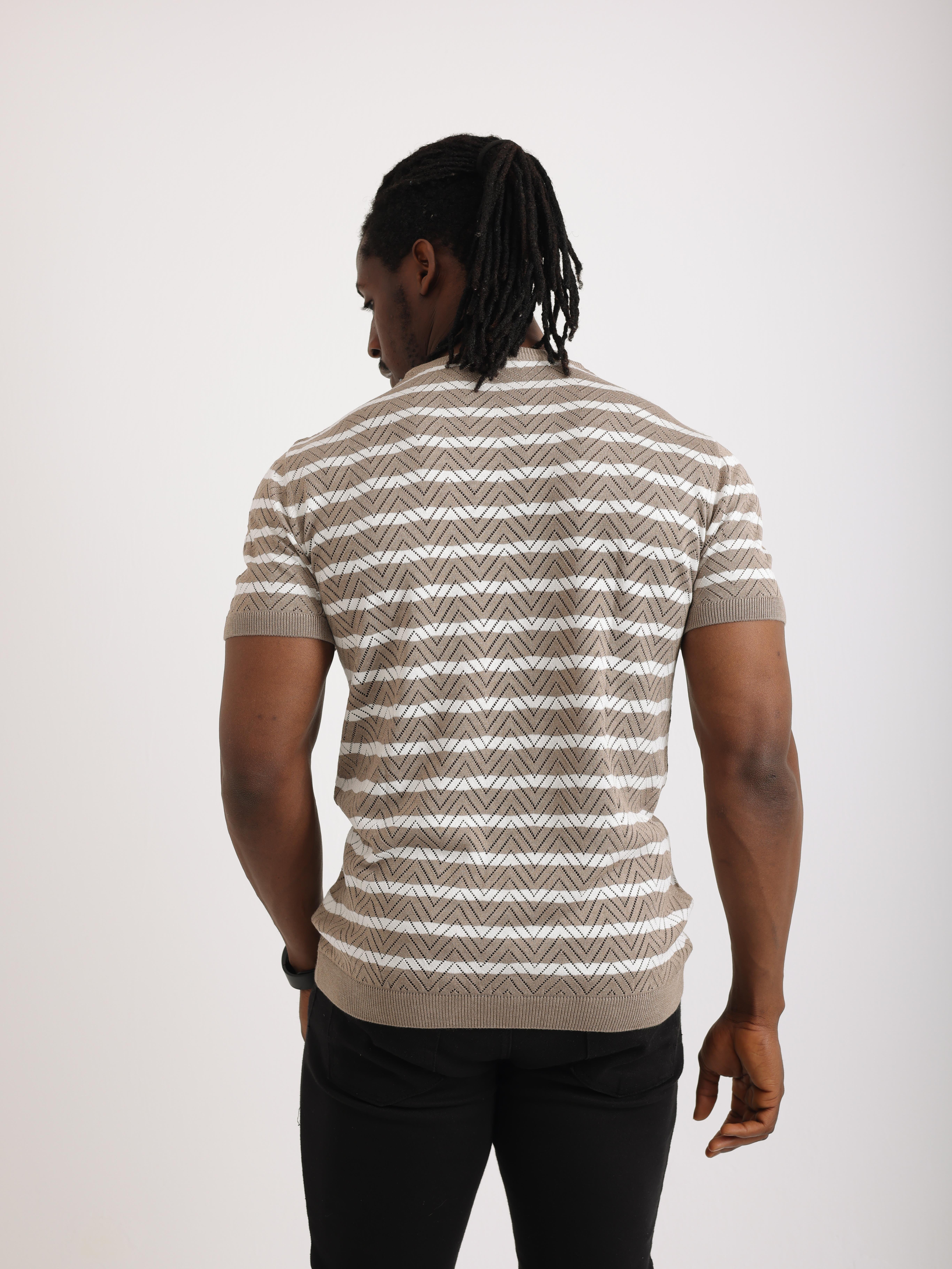 Erkek Bej Desenli Triko Tişört – Kısa Kollu, Slim Fit
