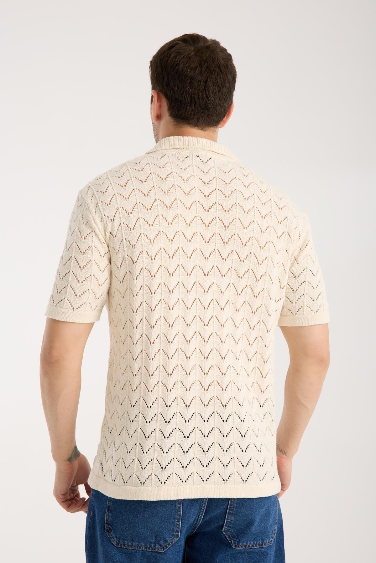 Erkek Polo Yaka Krem Zigzag Desenli Kısa Kollu Triko Tişört