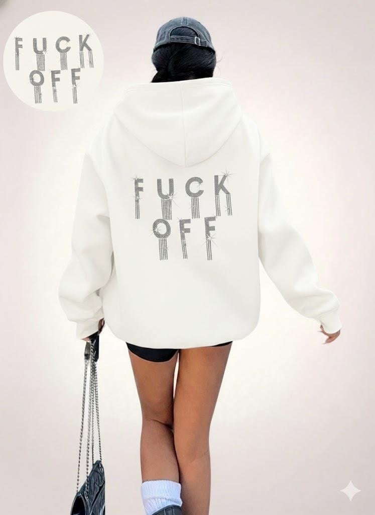 Kadın Ekru Oversize Kapüşonlu Sweatshirt – Taş Detaylı “F*ck Off” Yazılı – Rahat Günlük Kapüşonlu Üst