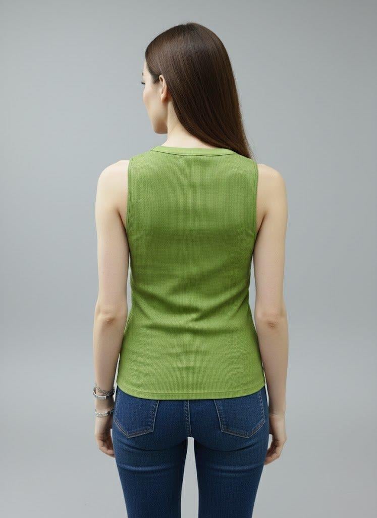 Kadın Yeşil V Yaka Düğmeli Fitilli Kaşkorse Atlet - Kolsuz İnce Örme Bluz