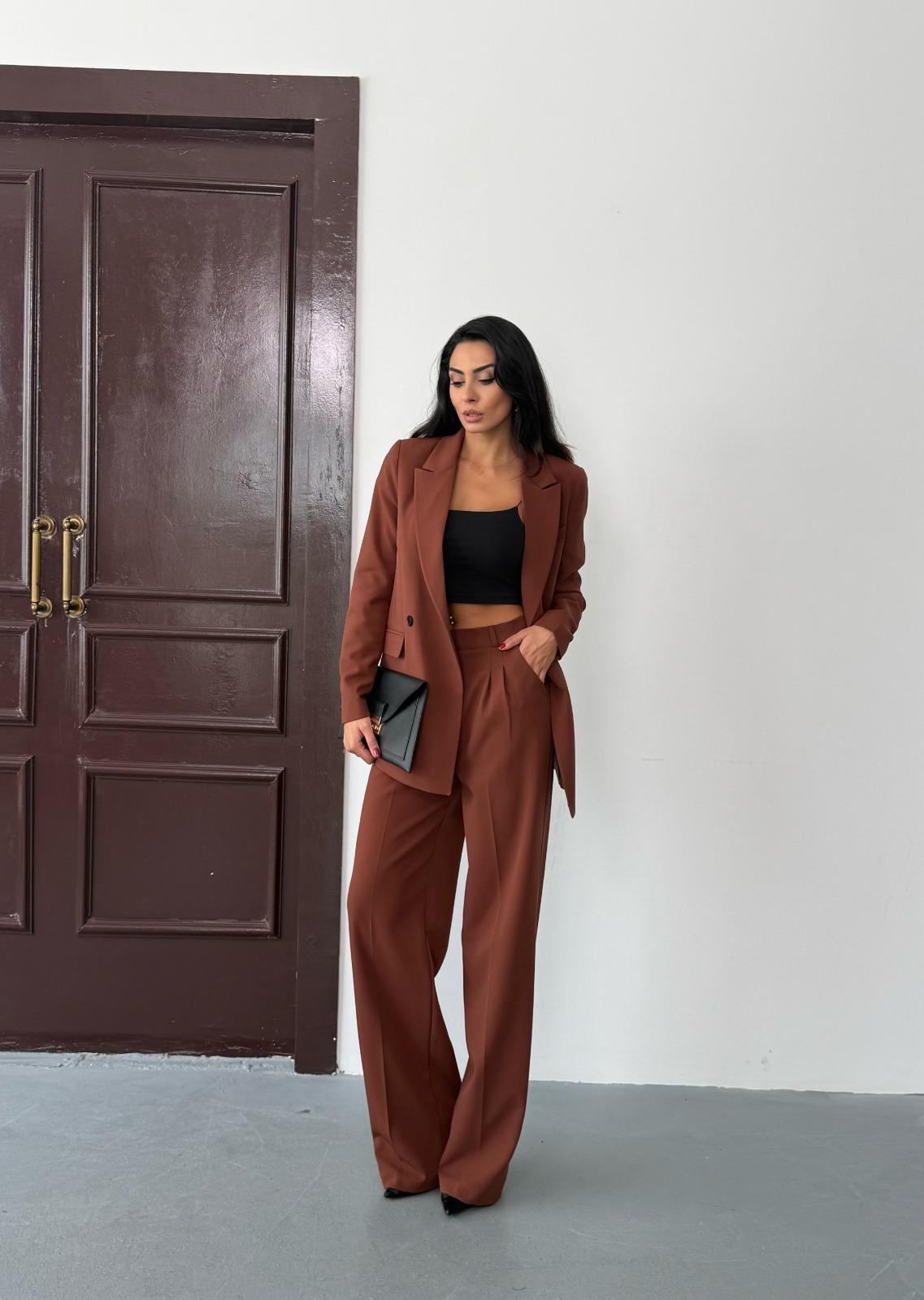 Kahverengi Kadın Polly Viscon Takım – 1. Sınıf Kumaş Blazer Ceket & Palazzo Pantolon İkili Takım