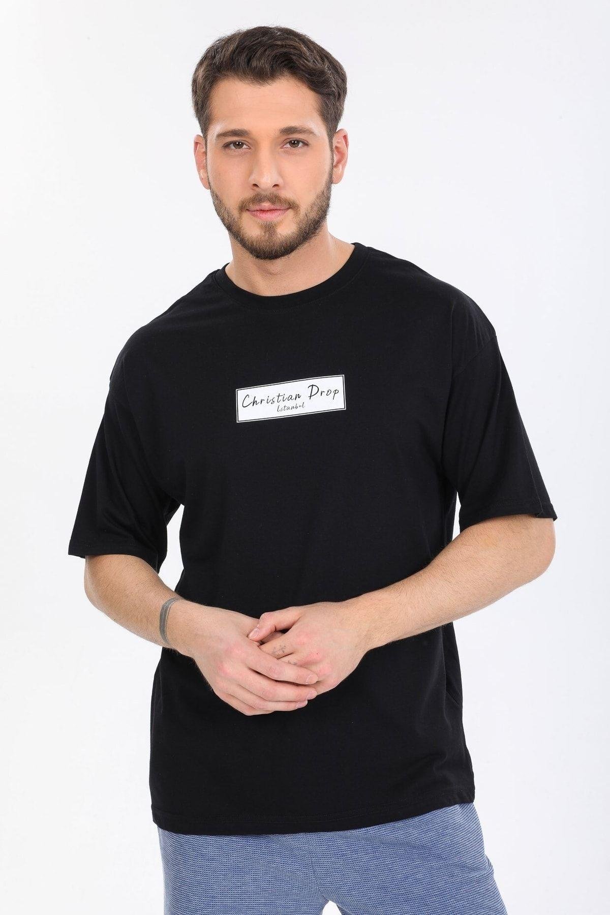Logo Detaylı Siyah T-shirt