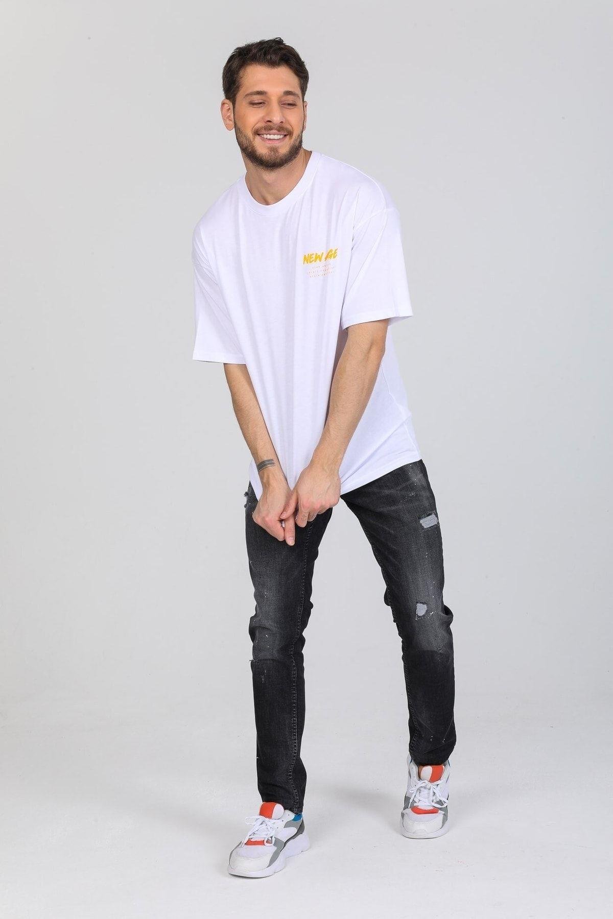 New Age Yazılı Beyaz T-shirt