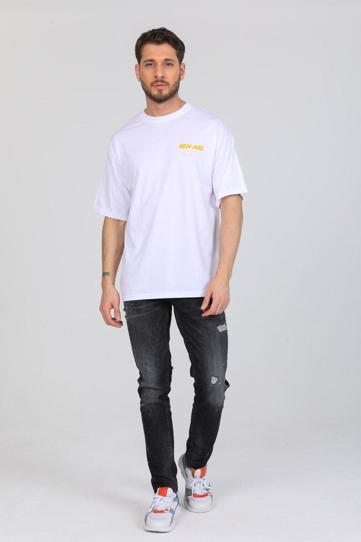 New Age Yazılı Beyaz T-shirt