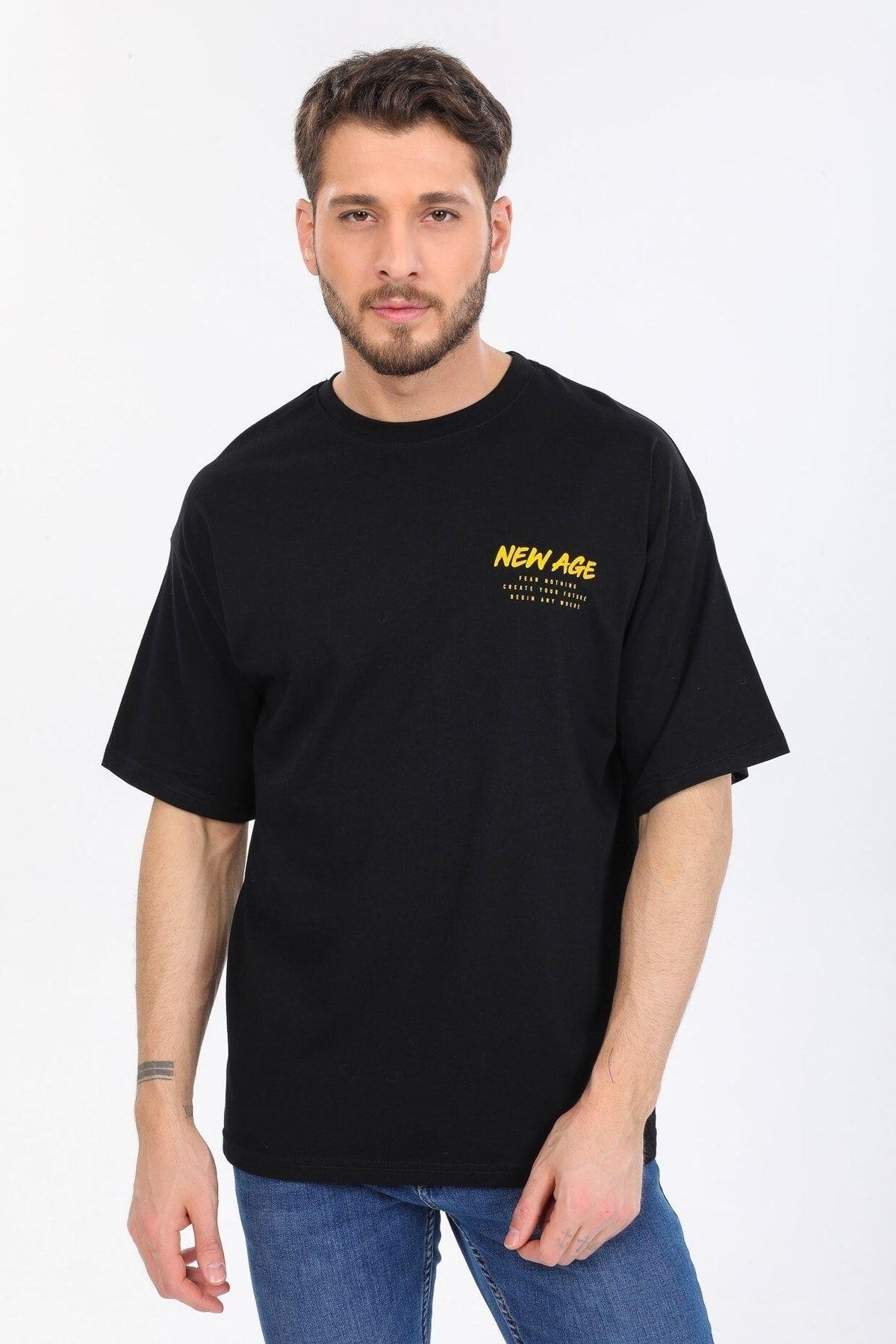 New Age Yazılı Siyah T-shirt
