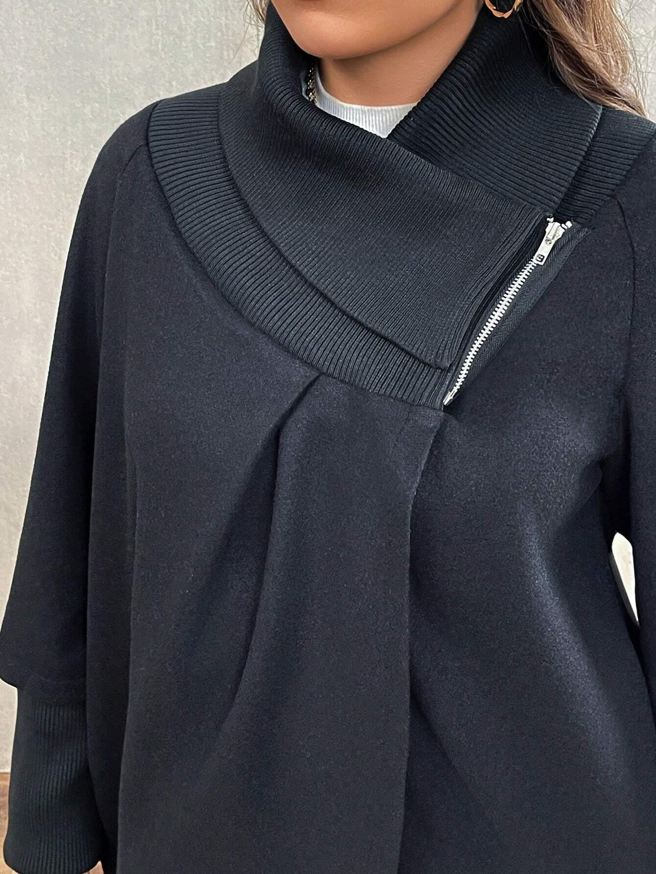 Siyah Kadın Asimetrik Kesim 3 İplik Şardonlu Sweat Ceket – Fermuarlı Yaka, Cepli, Oversize