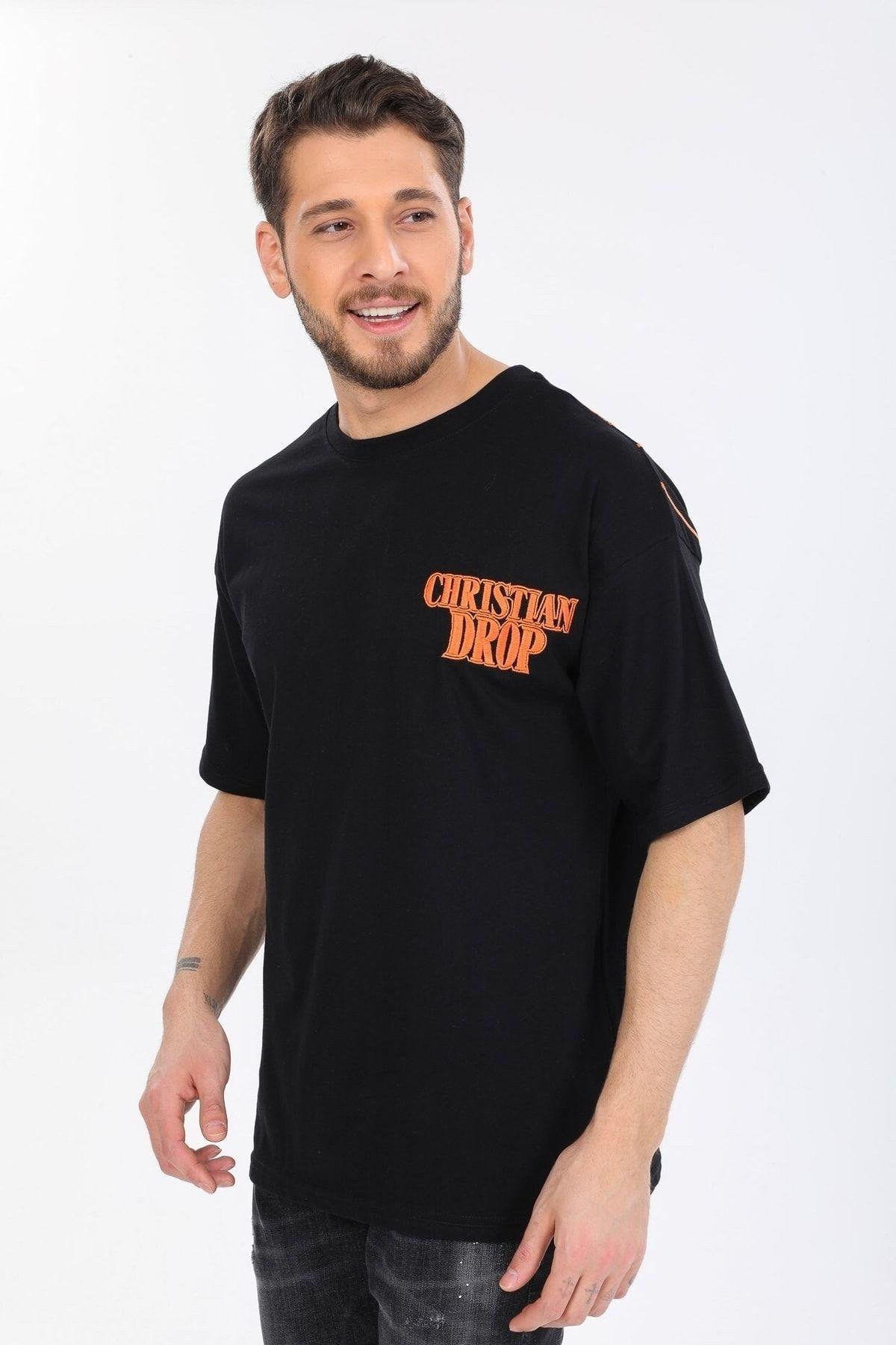 Sol Gögüs Logolu Siyah T-shirt
