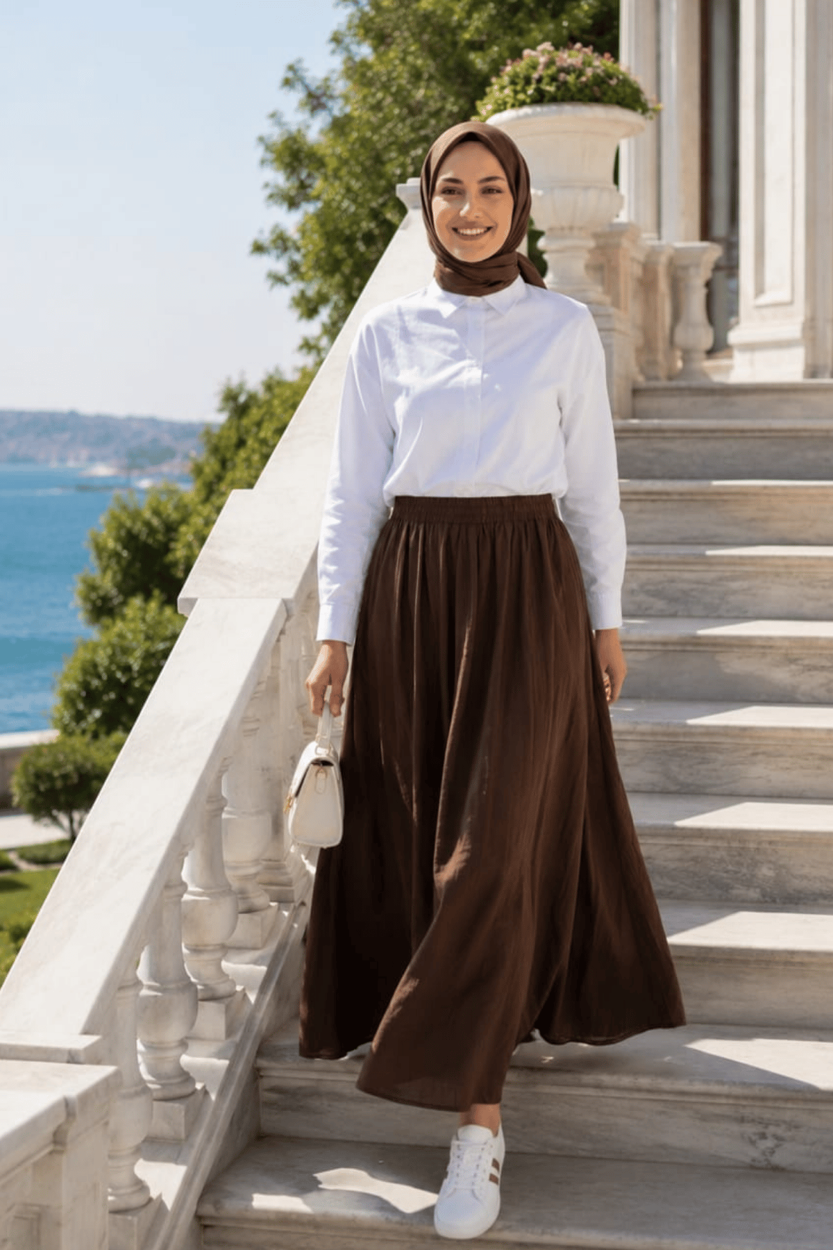 Kadın Beli Lastikli Çilek Kumaş Kahverengi Etek