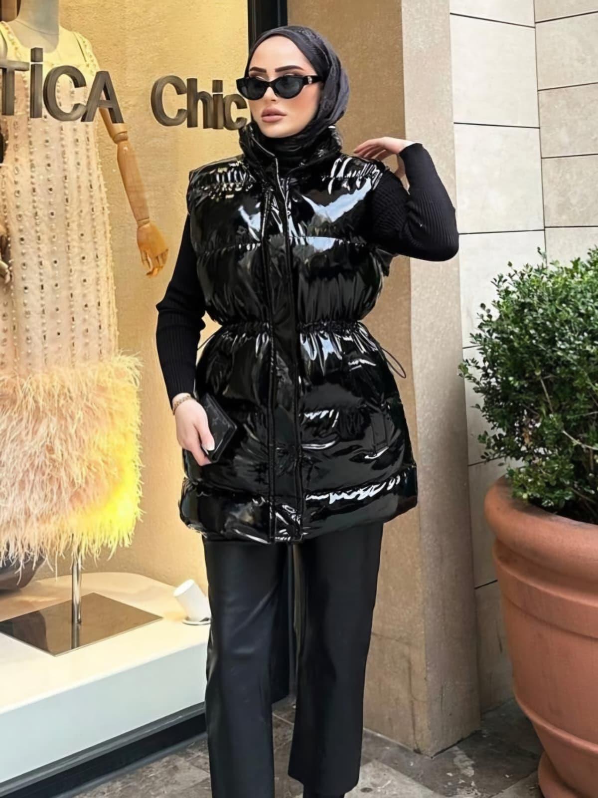 Kadın Fermuarlı Çıt Çıtlı Cepli Siyah Parlak Şişme Yelek