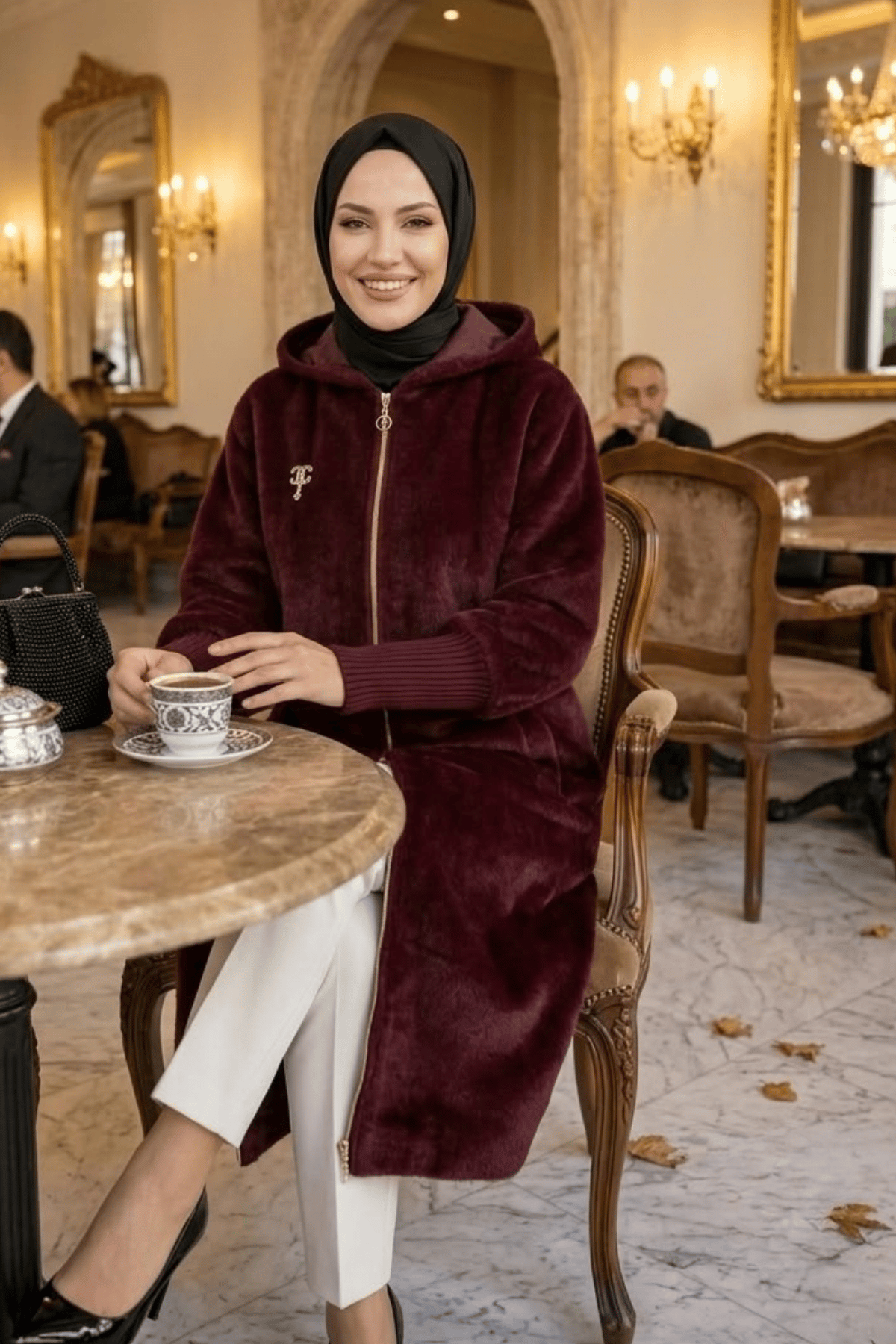 Kadın Fermuarlı Kapüşonlu Angora Bordo Kürk Kaban