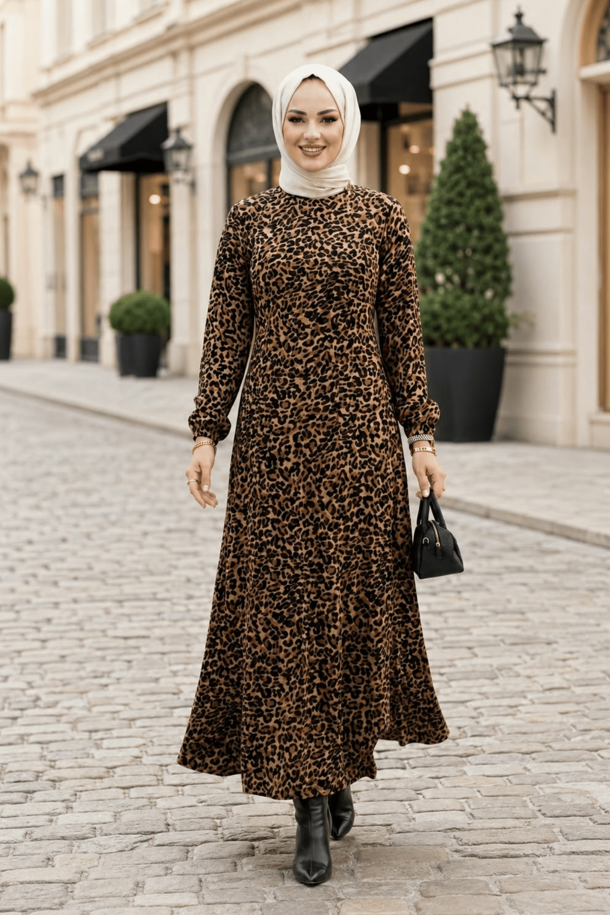 Kadın Fermuarlı Leopar Desenli Viskon Tesettür Elbise