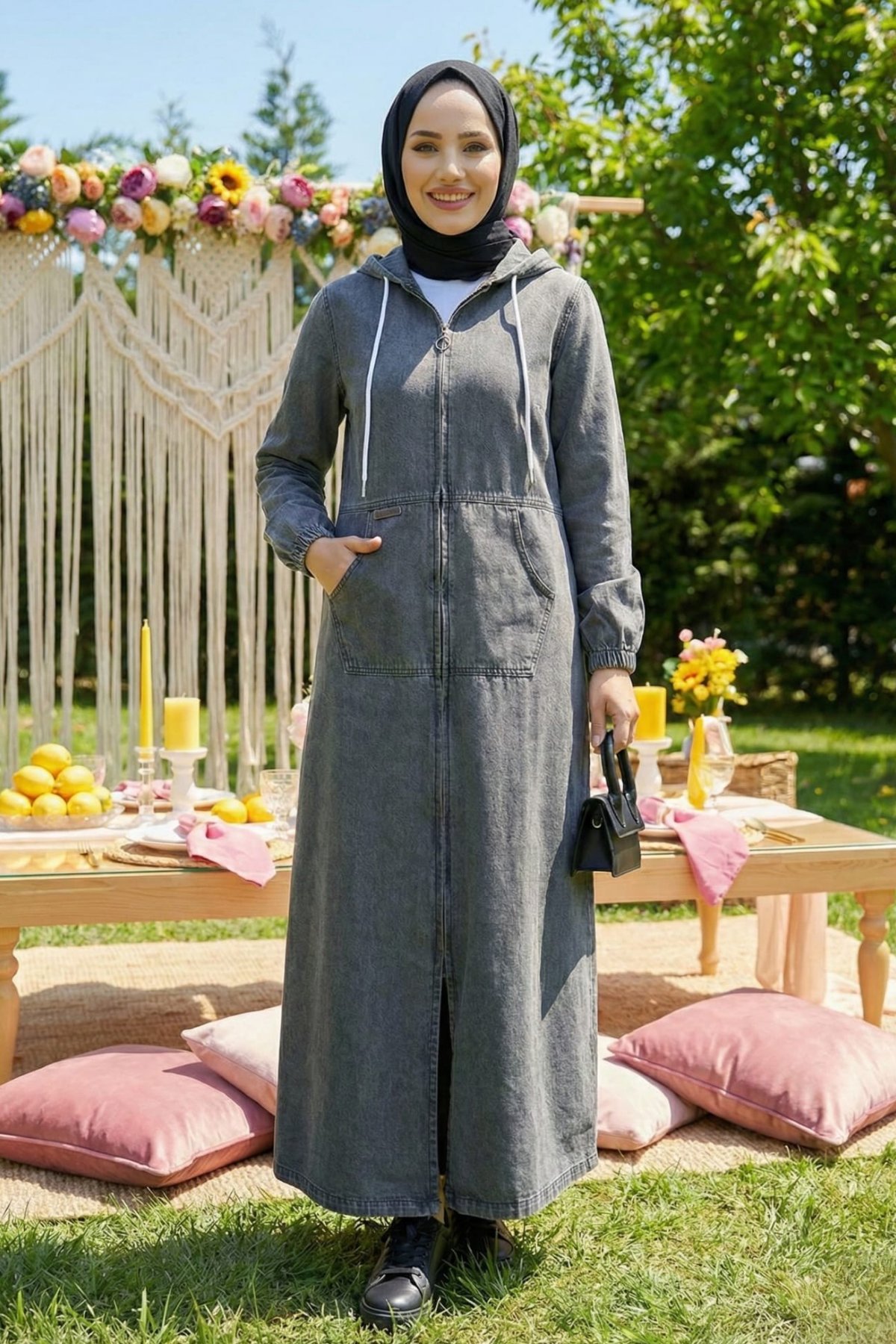 Kadın Kapüşonlu, Cepli ve Fermuarlı Denim Koyu Gri Kot Kap