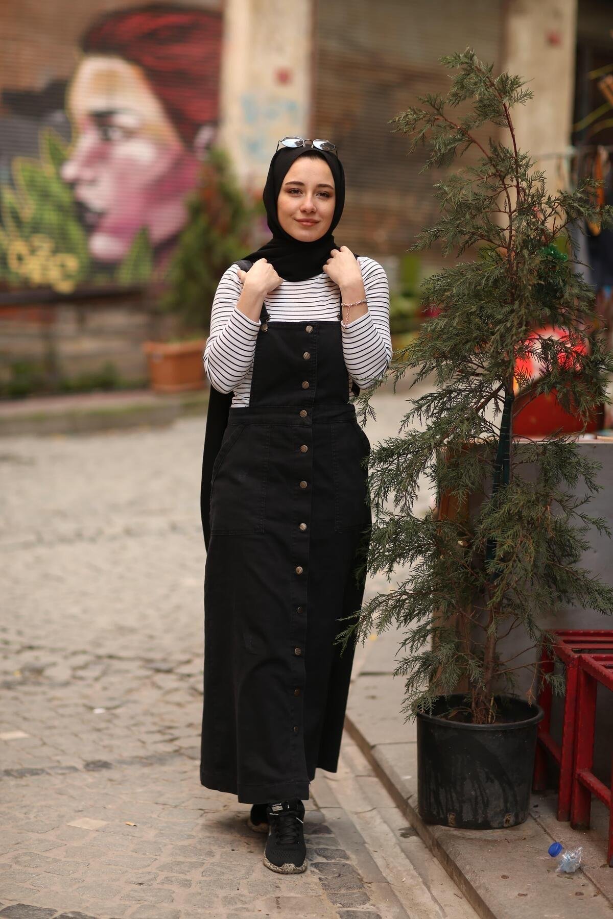 KADIN KOT SALOPET