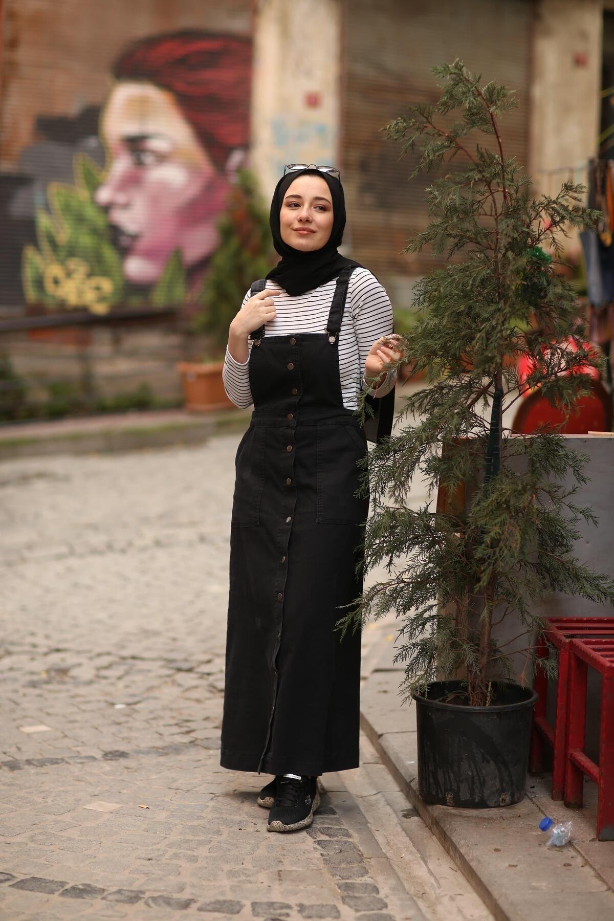 KADIN KOT SALOPET