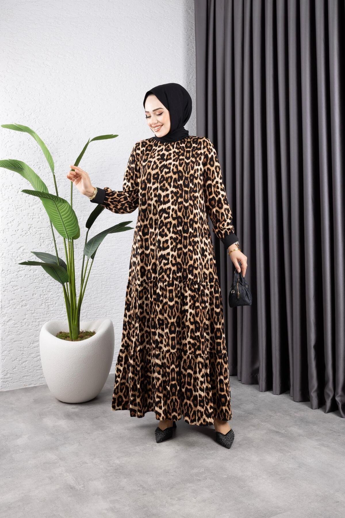 KADIN LEOPAR DESENLİ TESETTÜR ELBİSE