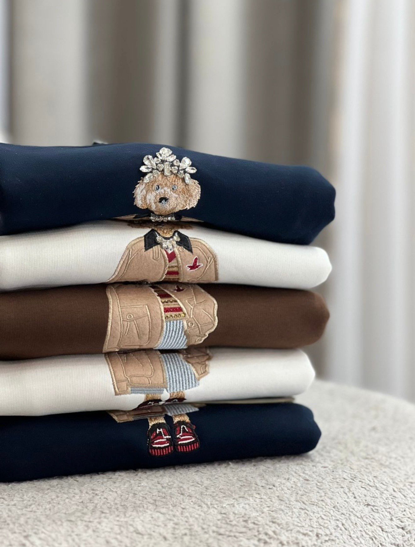 Bym taşlı sweatshirt- Beyaz