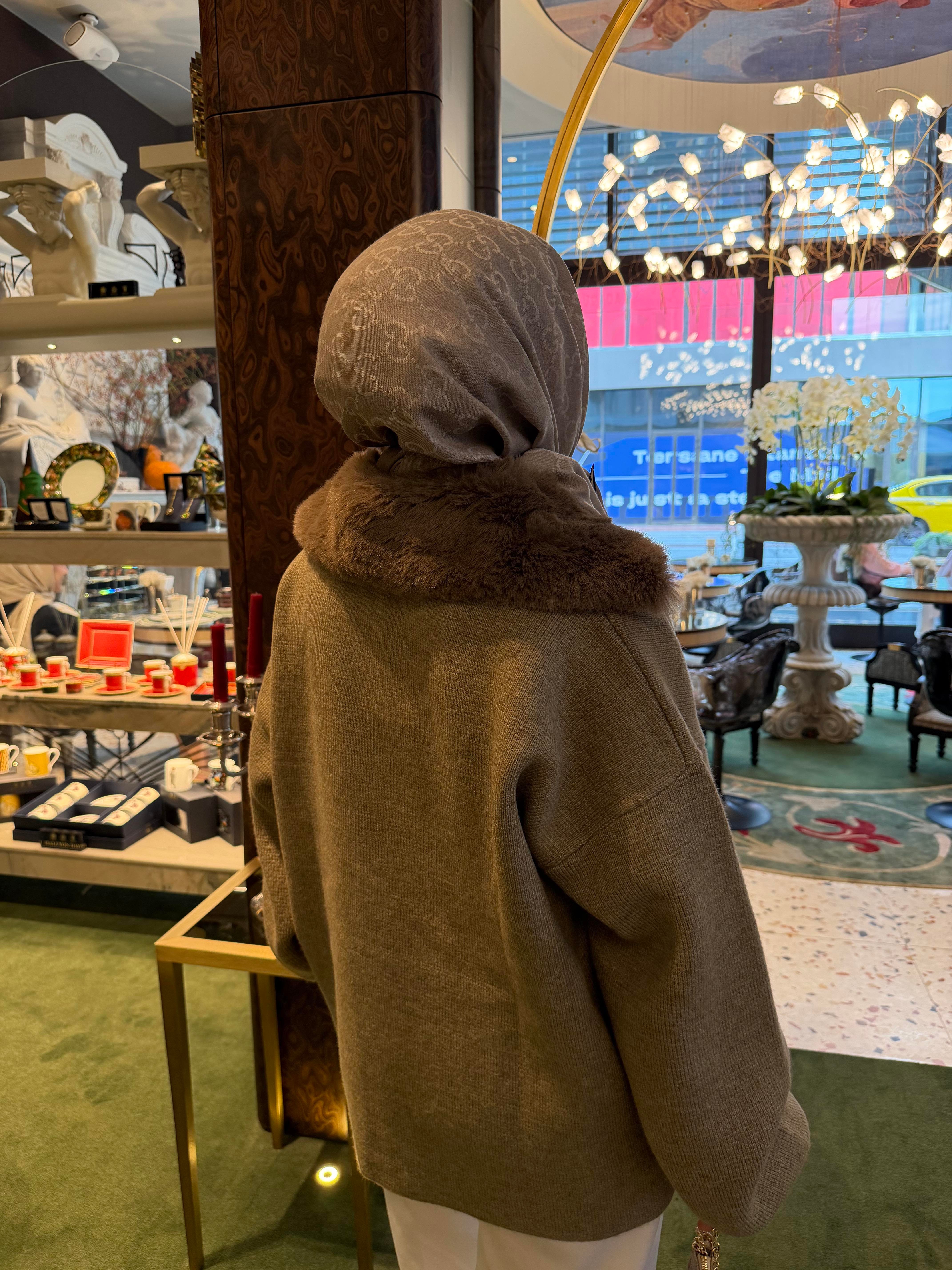 Kürk Yakalı Hırka | Camel