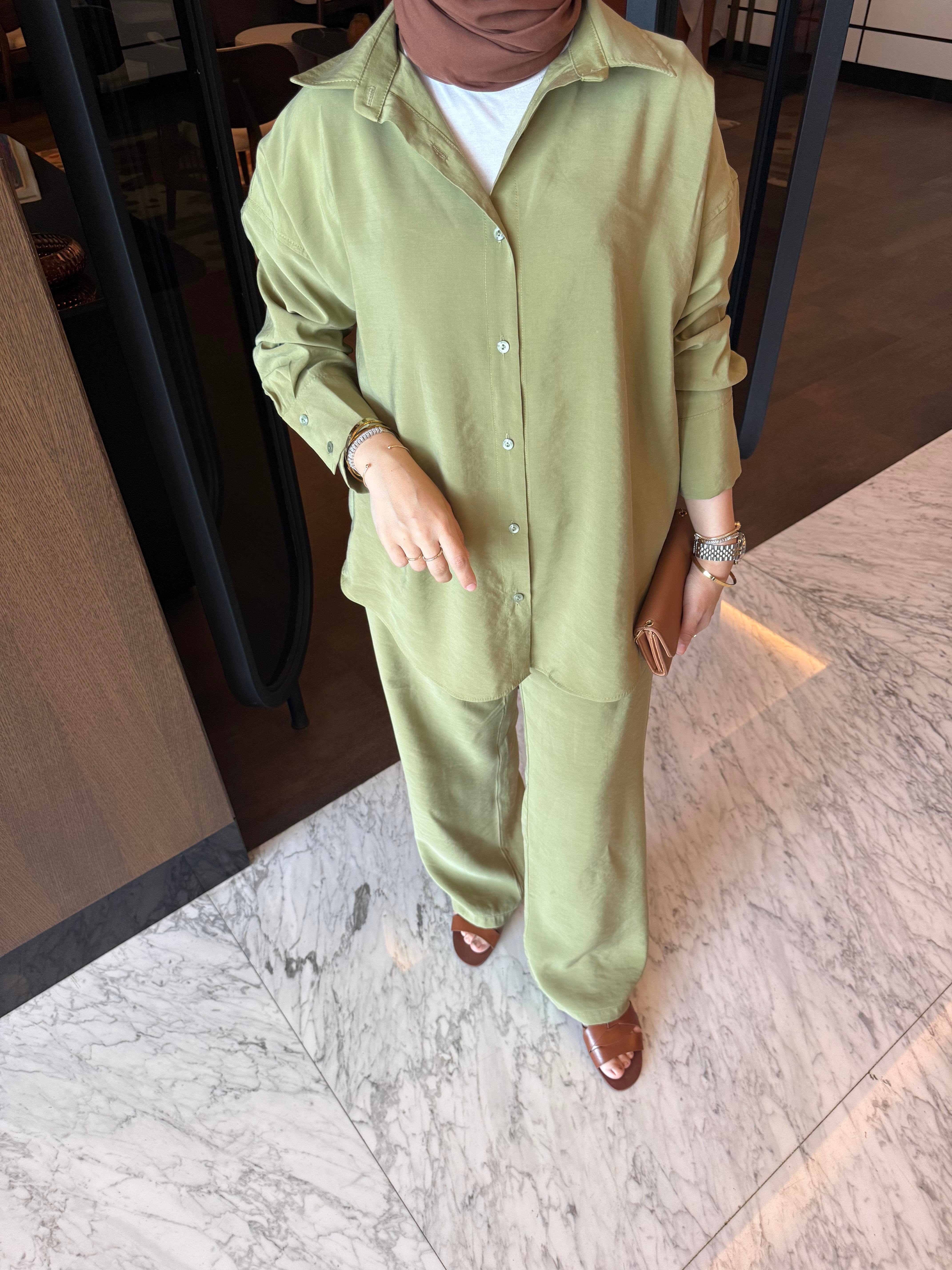 Lizy Tensel Takım