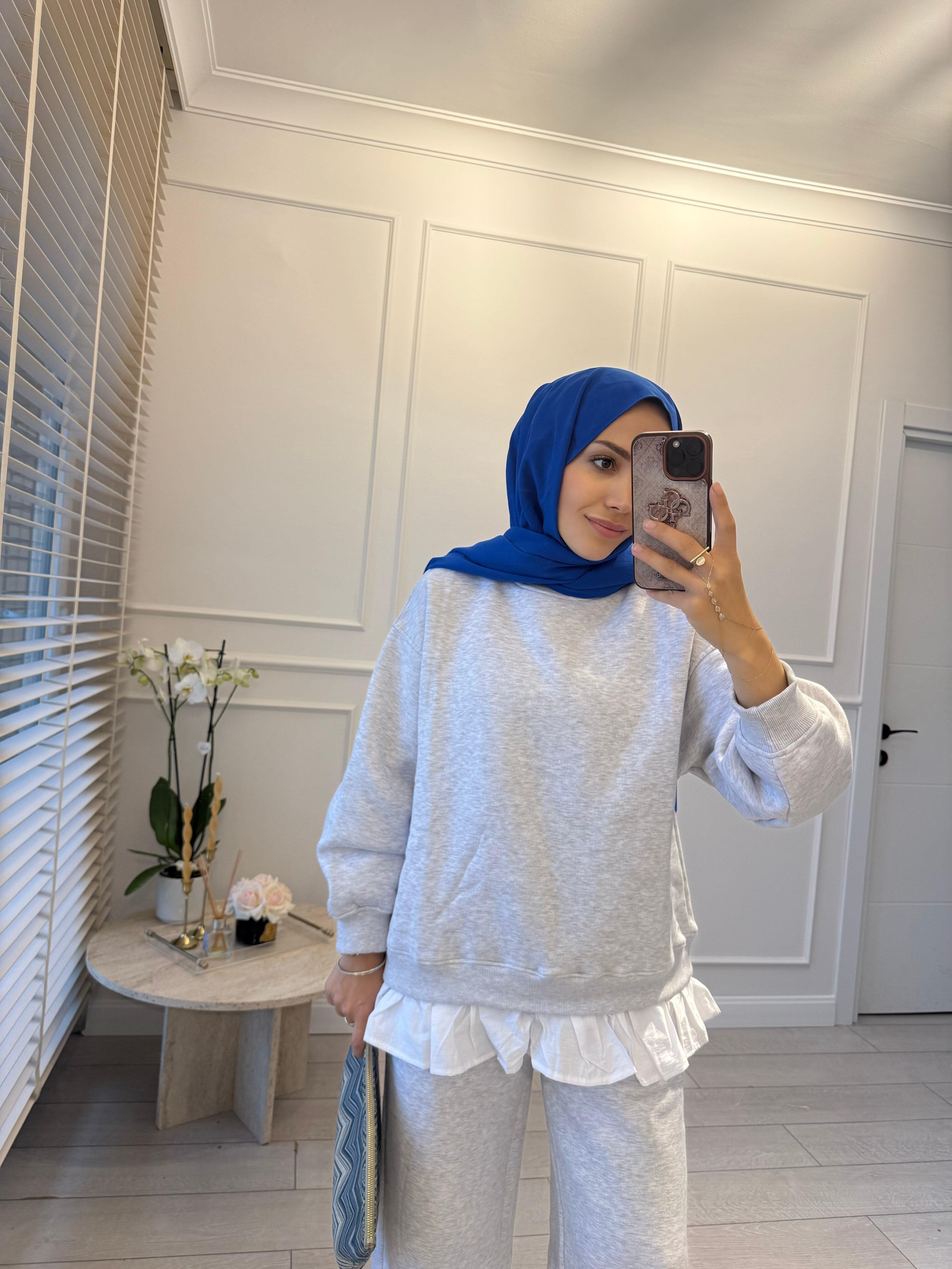 Mia eşofman takım