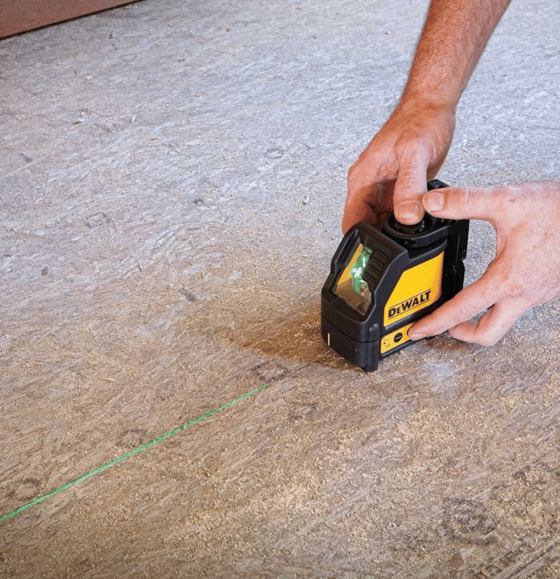 DEWALT DW088CG Çapraz Çizgi Yeşil Lazer Hizalama - Profesyonel Yüksek Görünürlüklü Distomat Terazi