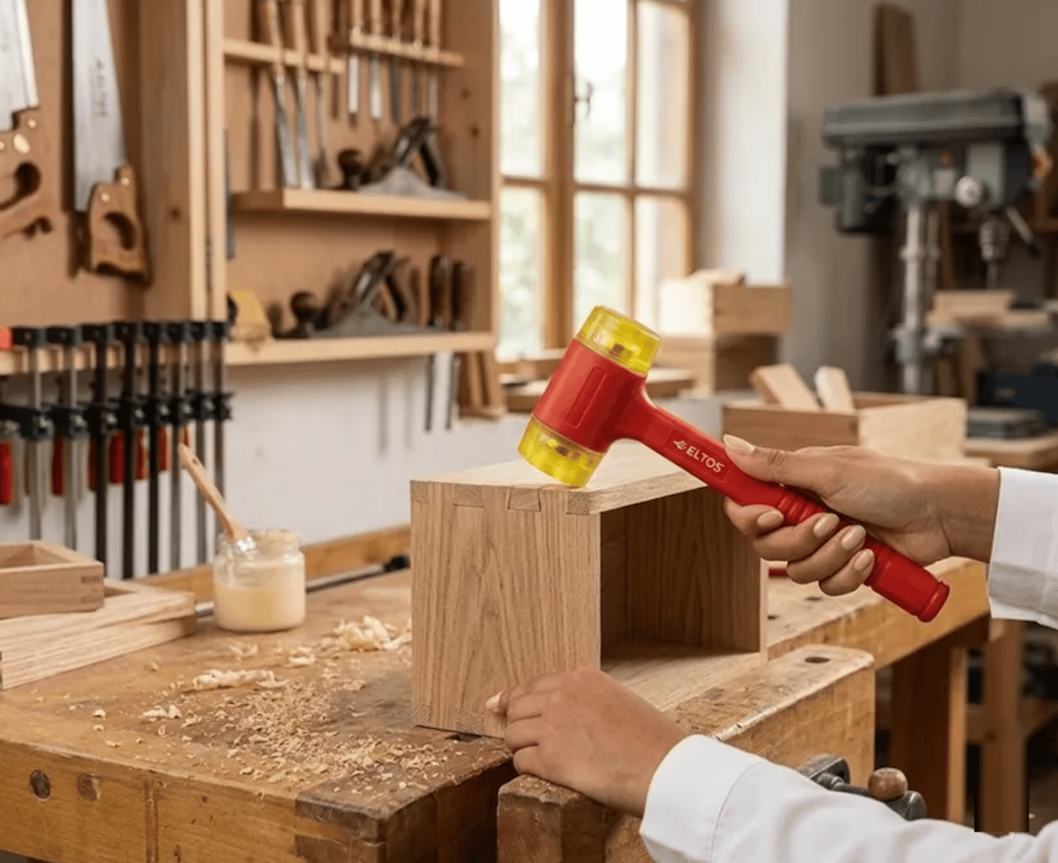 ELTOS EVT833 Vidalı Plastik Tokmak 40 mm – Seramik, Fayans ve Hassas Montaj Tokmağı