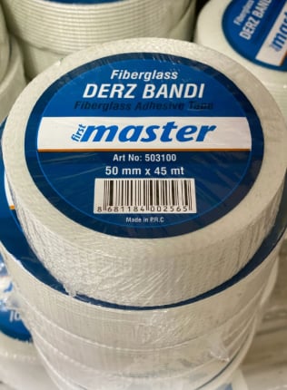 MASTER 503100 Derz Bandı 50 mm x 45 mt - Profesyonel Kendinden Yapışkanlı Fileli Alçıpan Çatlak Önleyici File Bant
