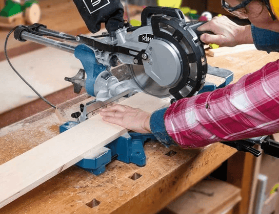 SCHEPPACH HM216 Lazerli Kızaklı Gönye Kesme Makinası 216 mm 2000 Watt - Profesyonel Geniş Panel Ebatlama ve Çift Kızaklı Yatarlı Gönye Kesme