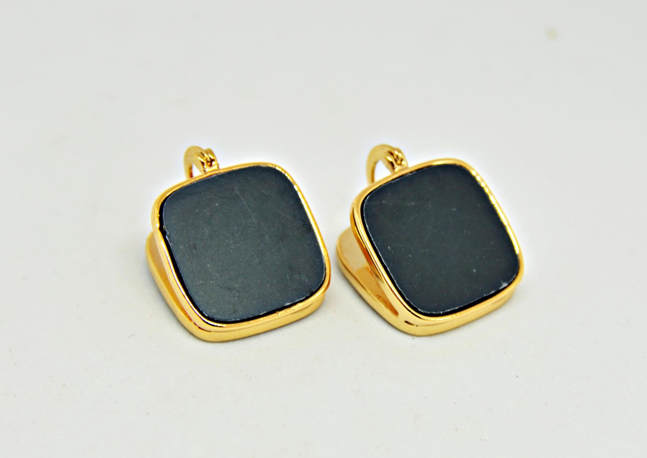 Gold Renk Küpe