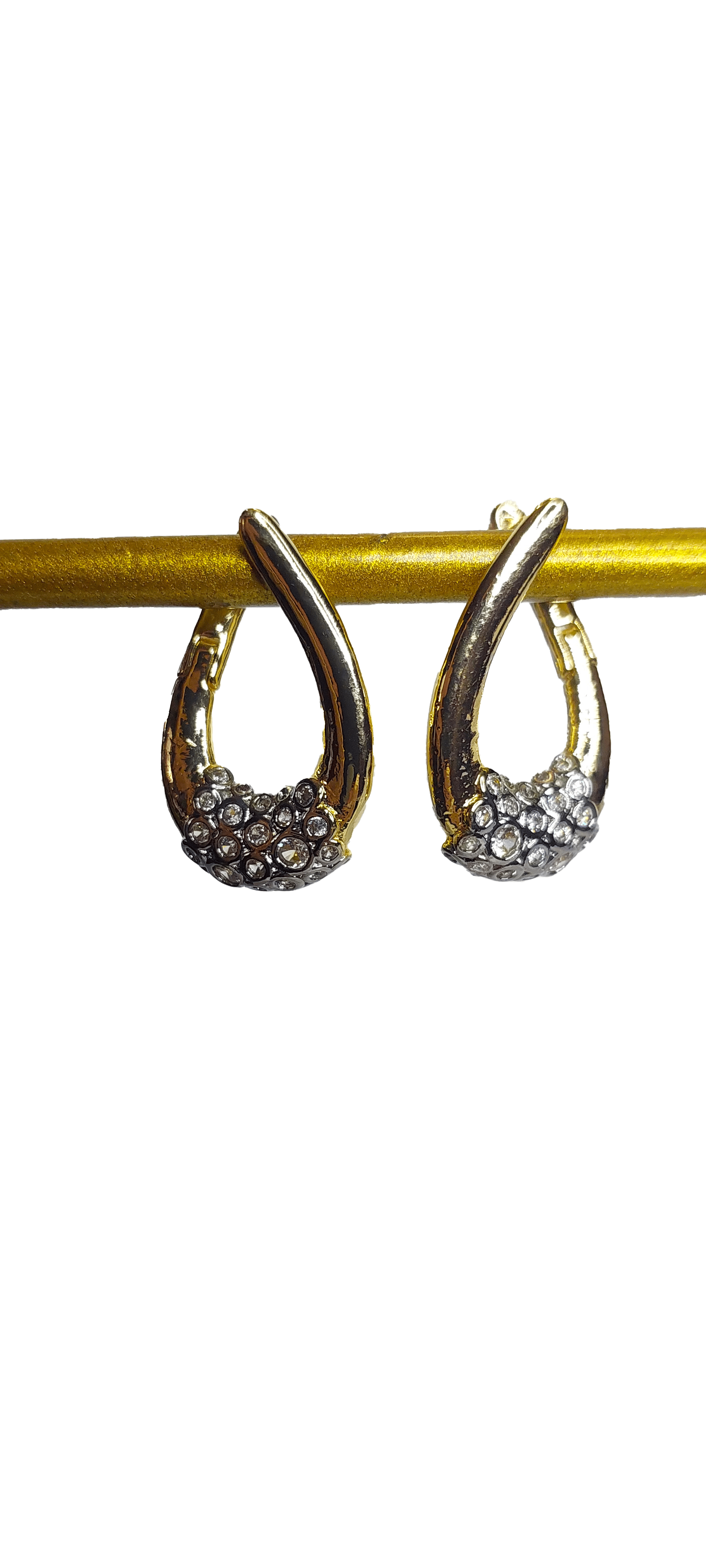 Gold Taşlı Küpe