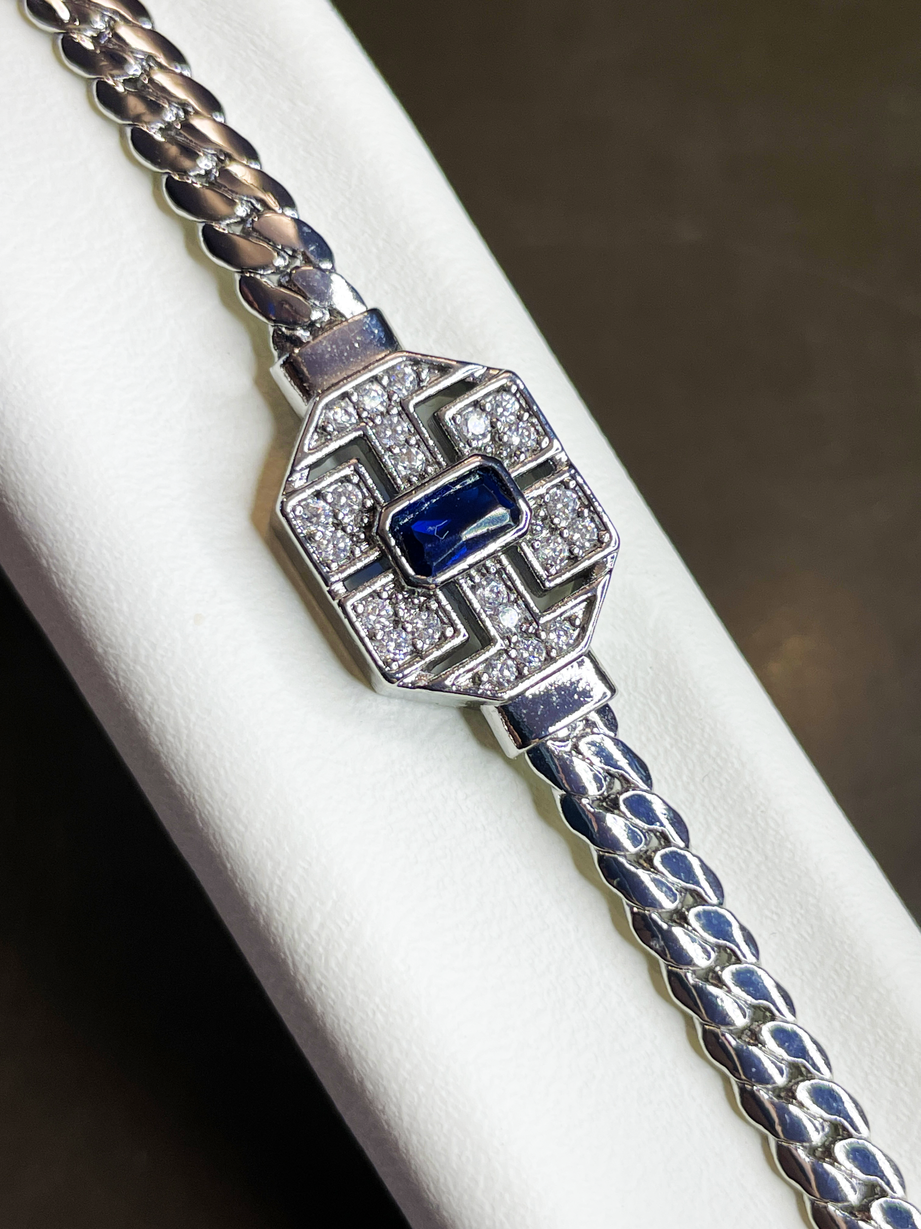 Silver Zirkon Taşlı Bileklik