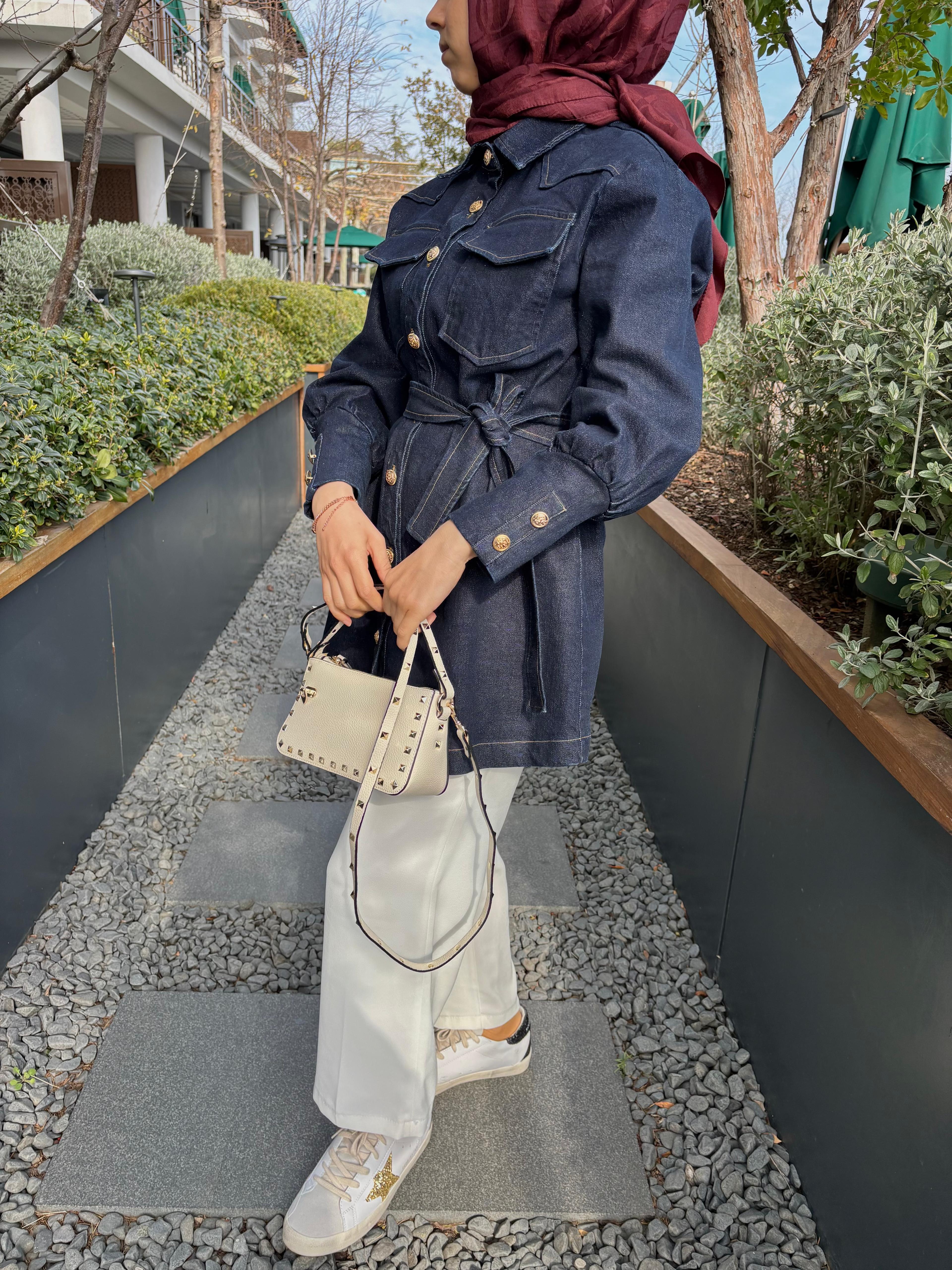 Gold Düğmeli Denim Ceket 