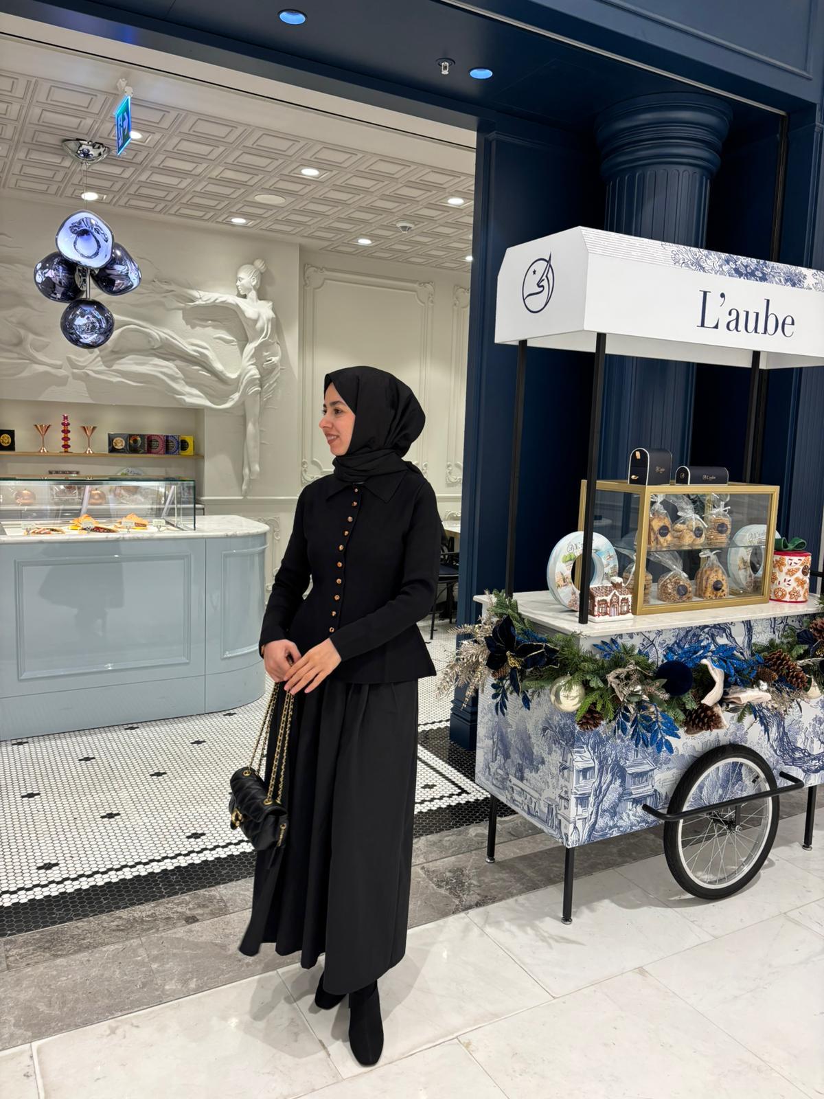 Lady Siyah Hırka
