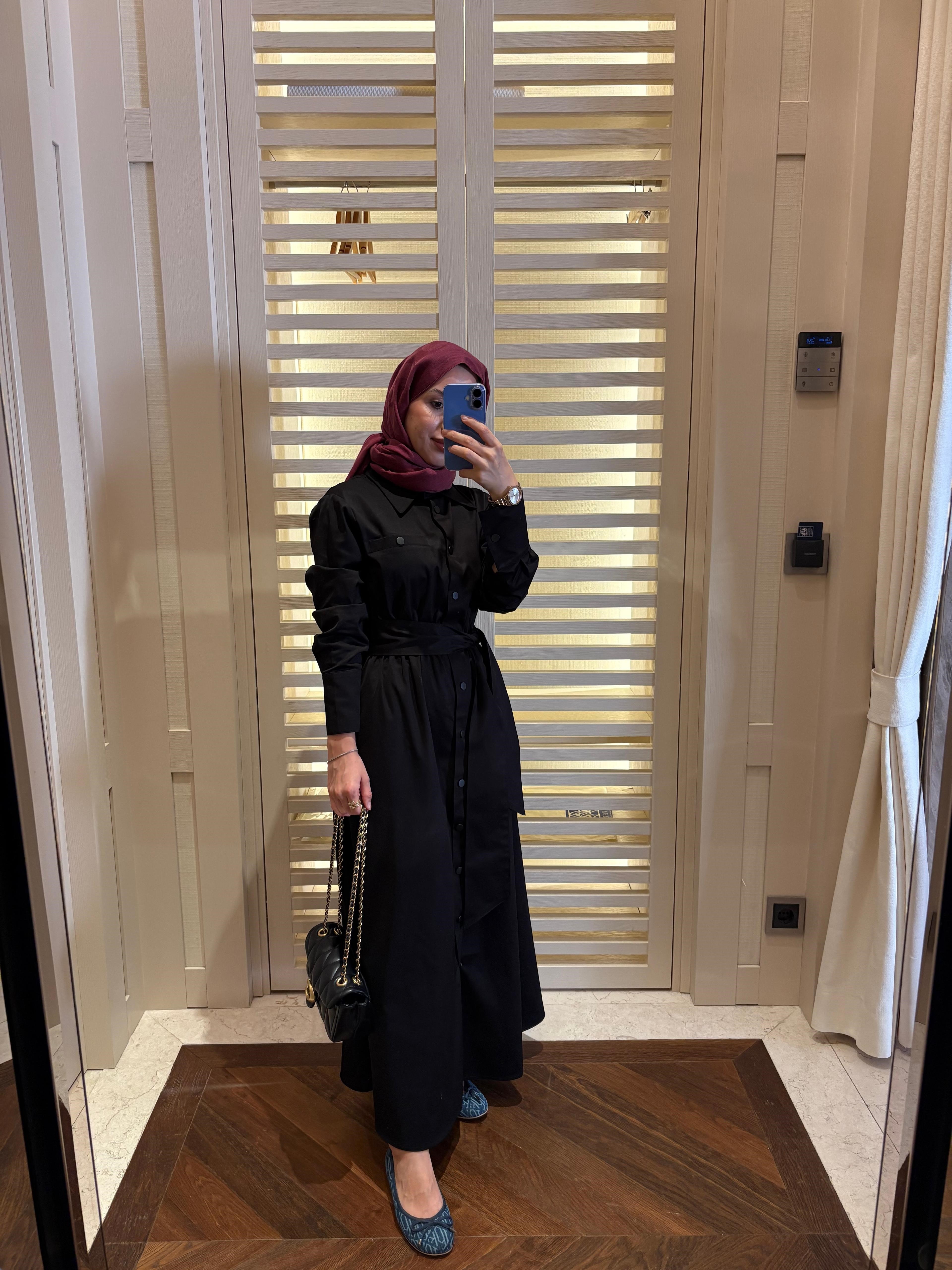 Oliva Siyah Elbise