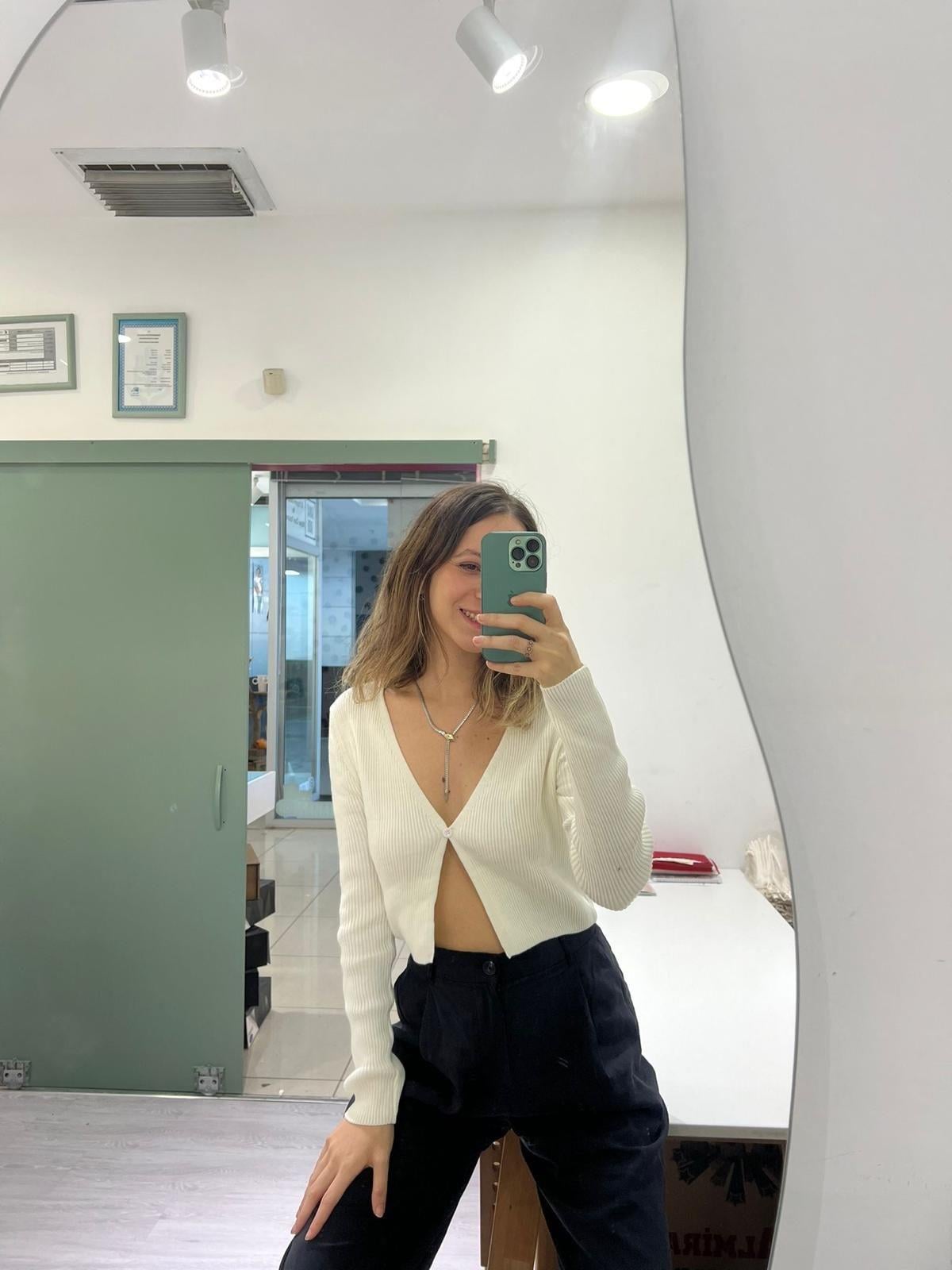 Ekru Renk İnce Triko Hırka STD