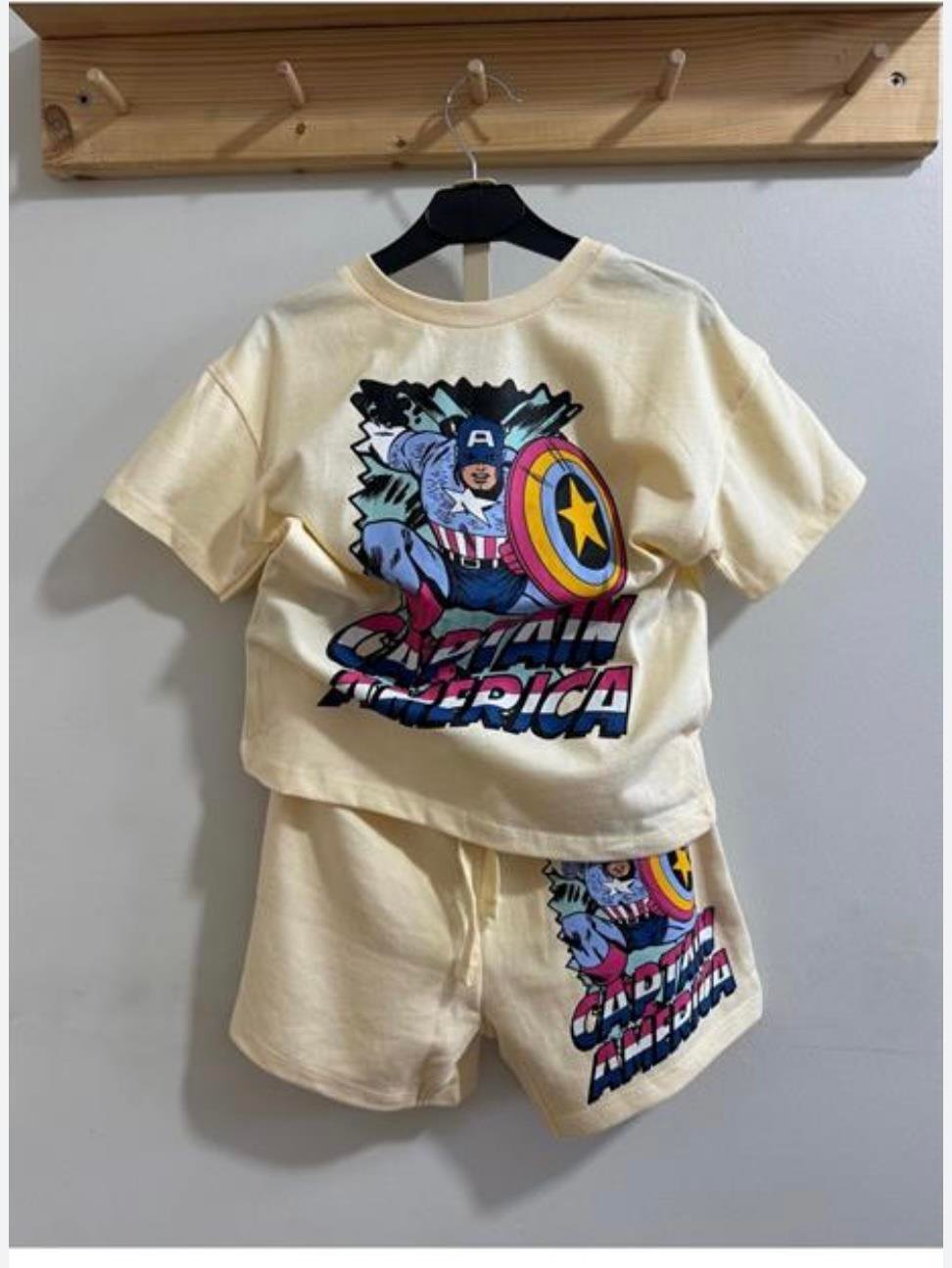 Kaptan Amerika Şortlu Takım