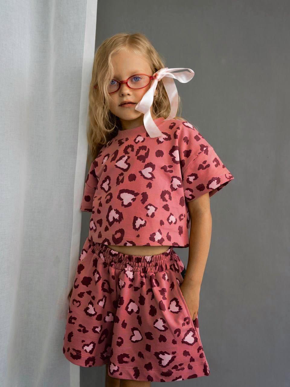 Pembe Leoparlı Şortlu Takım