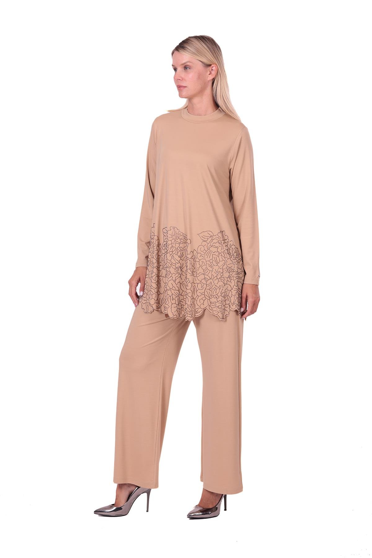 Gül Taşlı Rayon Penye Takım CAMEL