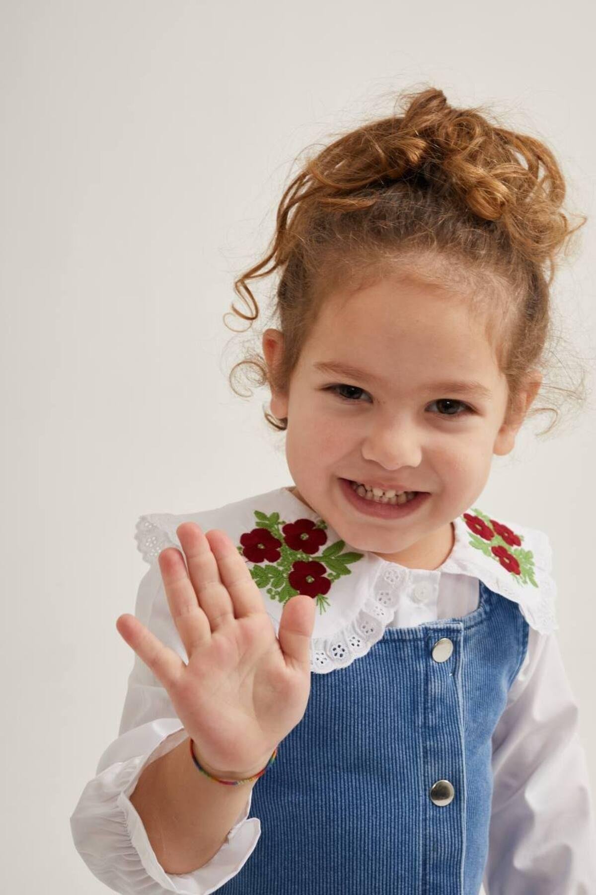 Yakası Nakışlı Mavi Kot Jileli 2'Li Kız Takım