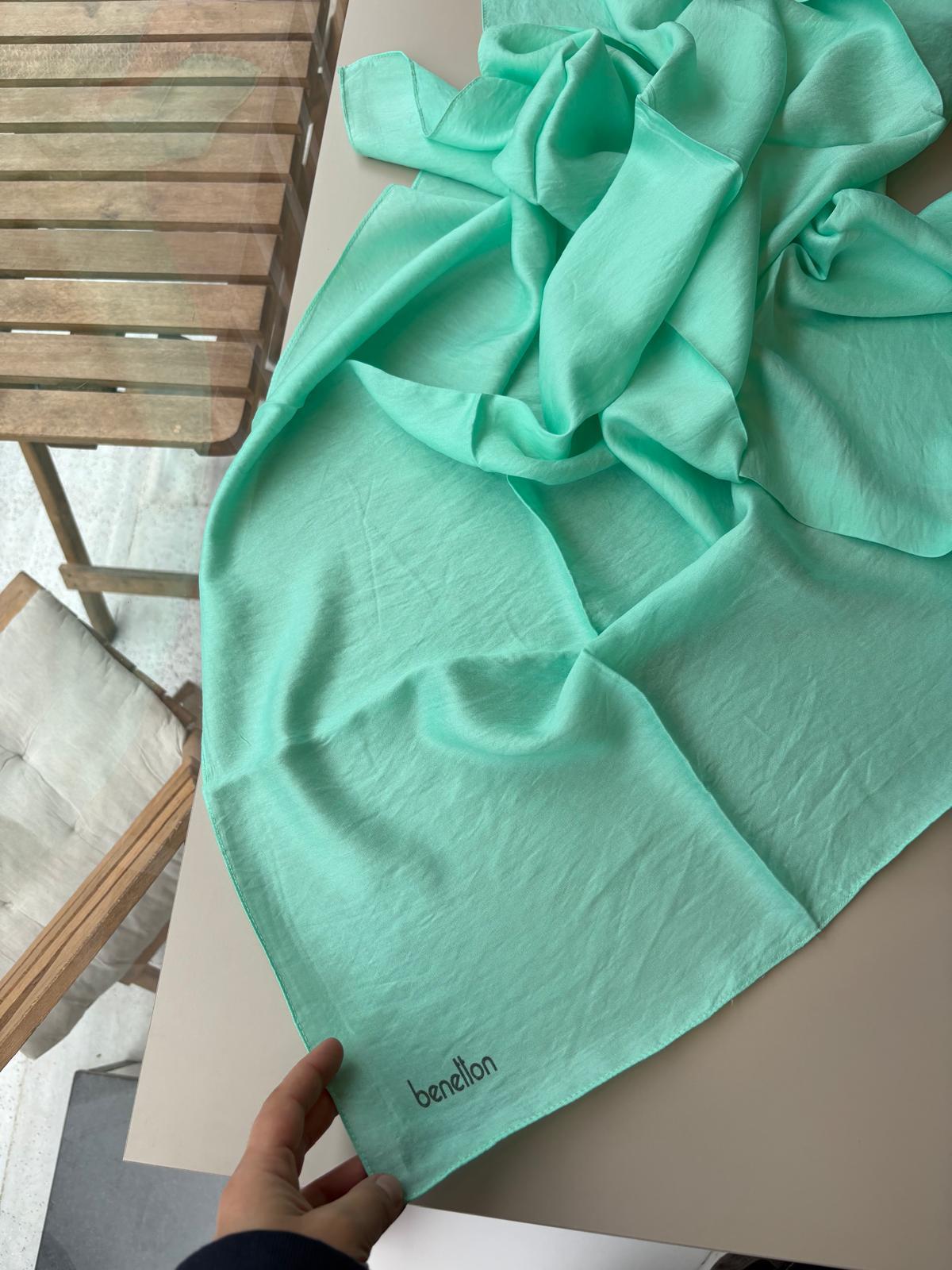 Benetton Siena  Düz Viskon Eşarp Cam Göbeği