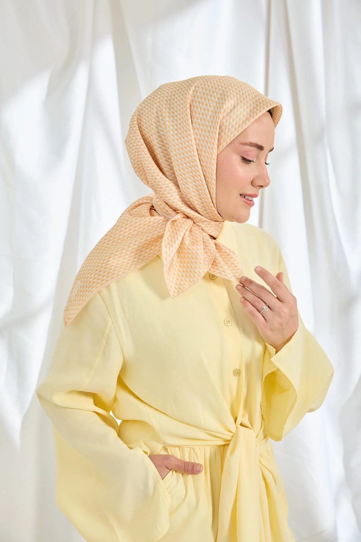 Silk Home Tivil İpek Eşarp Sarı 02